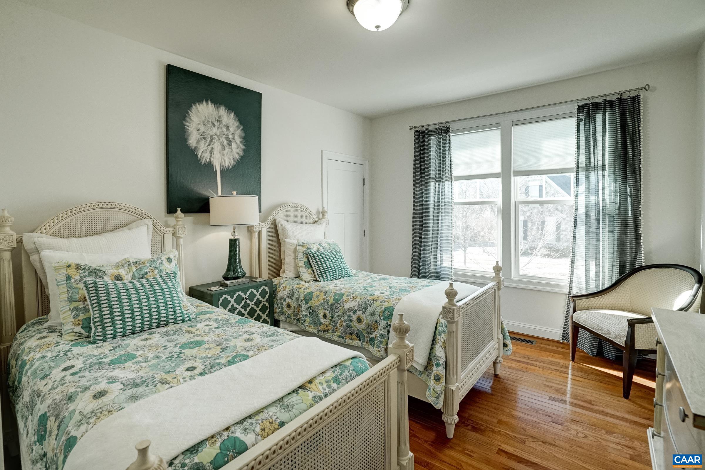 7652 BIRCHWOOD HILL RD