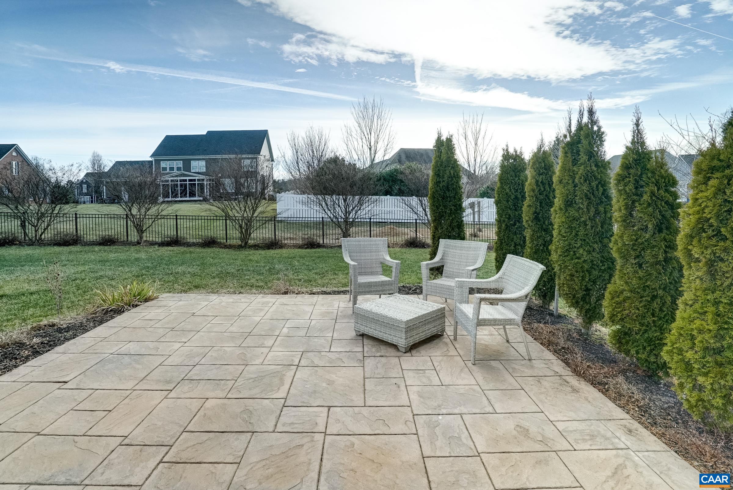 7652 BIRCHWOOD HILL RD