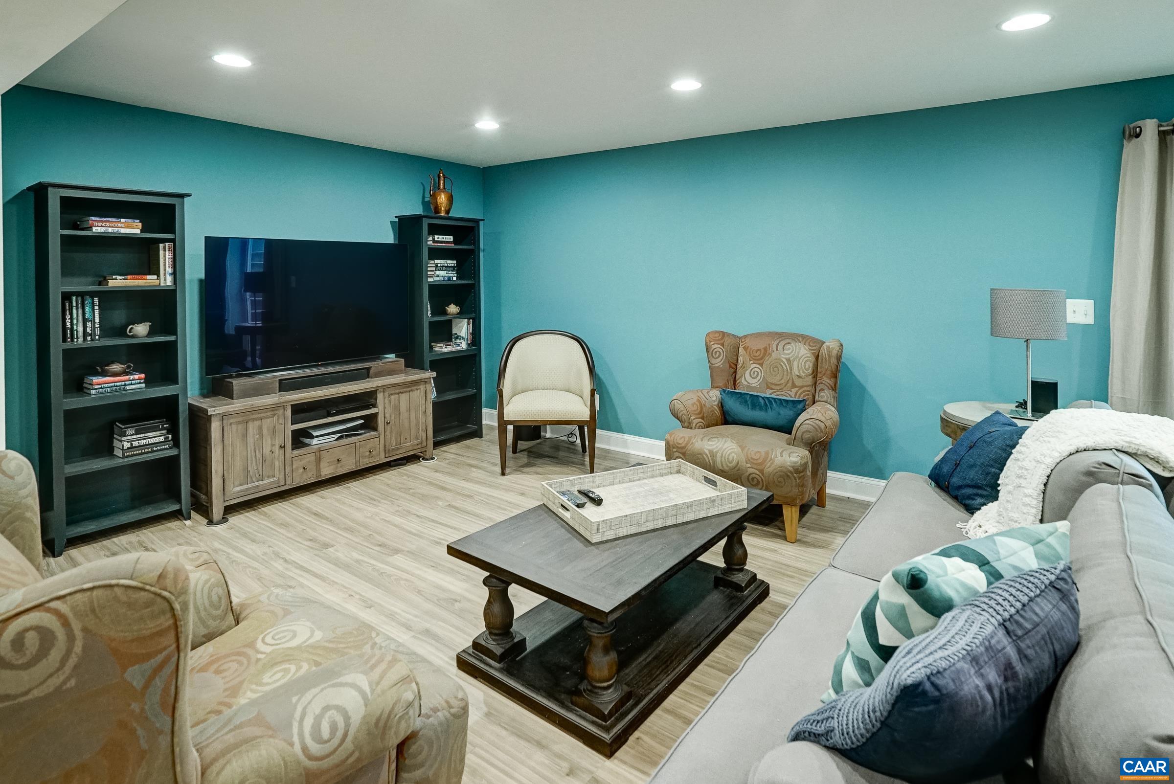 7652 BIRCHWOOD HILL RD