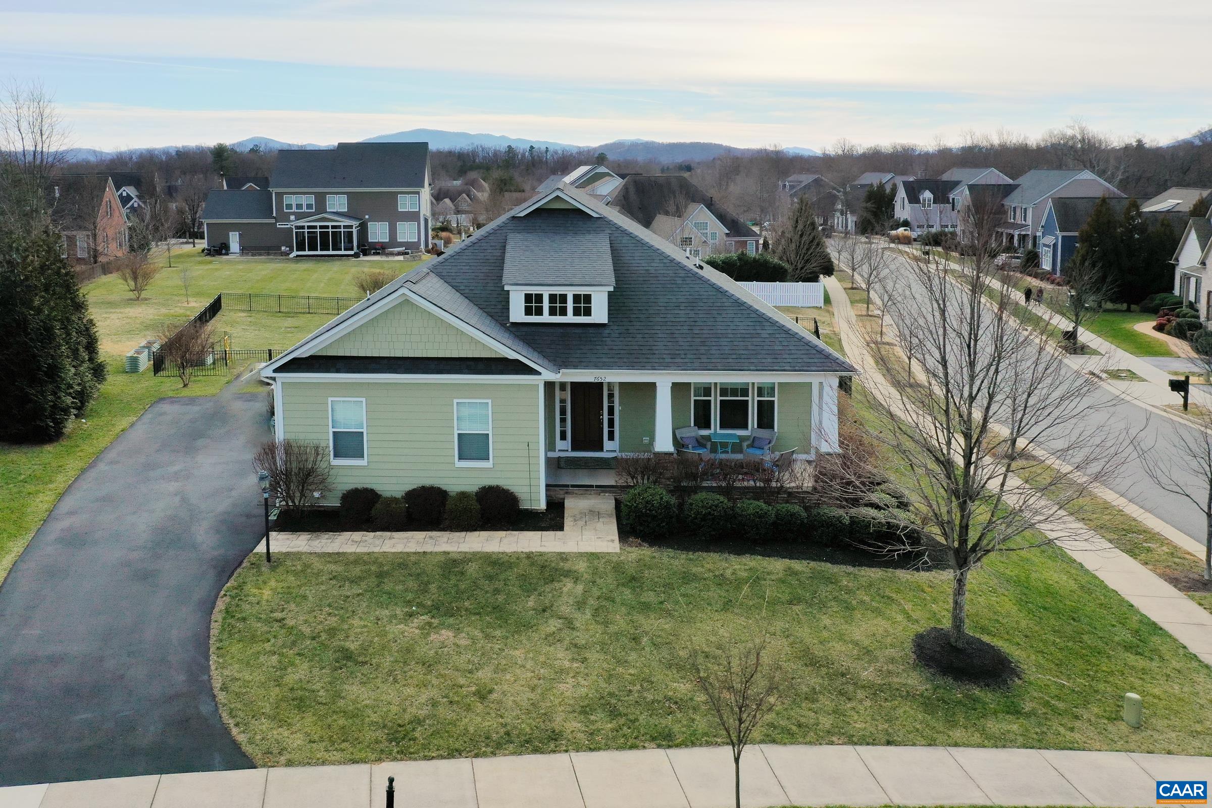 7652 BIRCHWOOD HILL RD