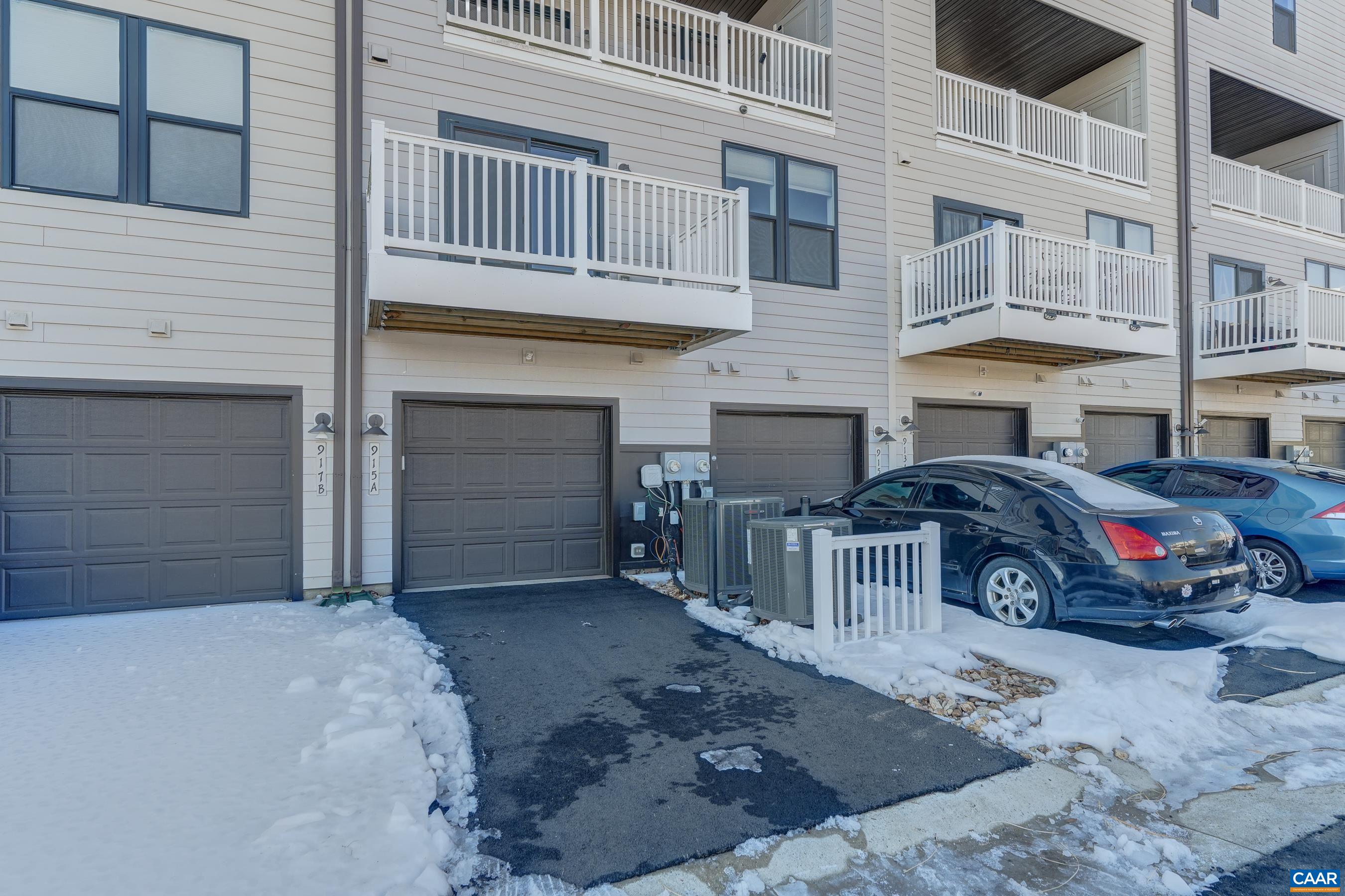 915 SALAMANDER ST Unit: A