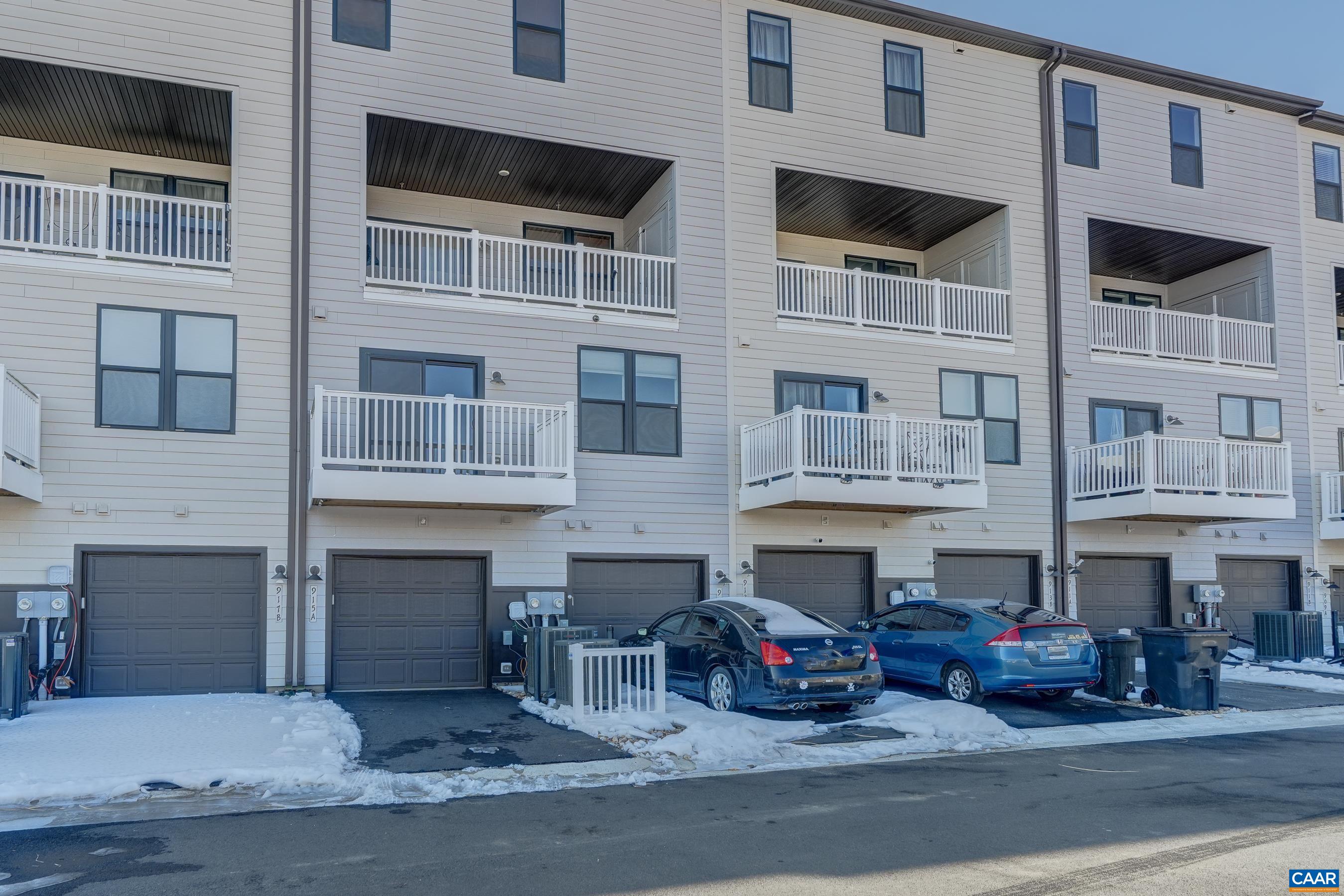 915 SALAMANDER ST Unit: A