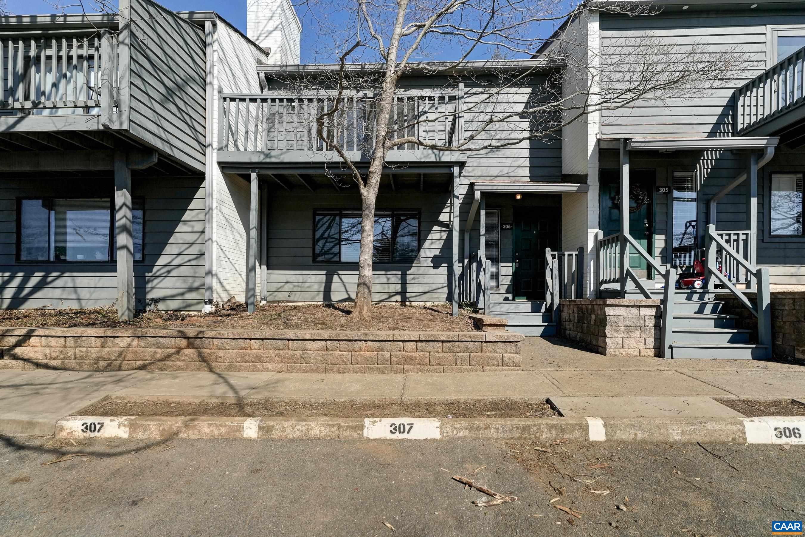 306 HARVEST DR