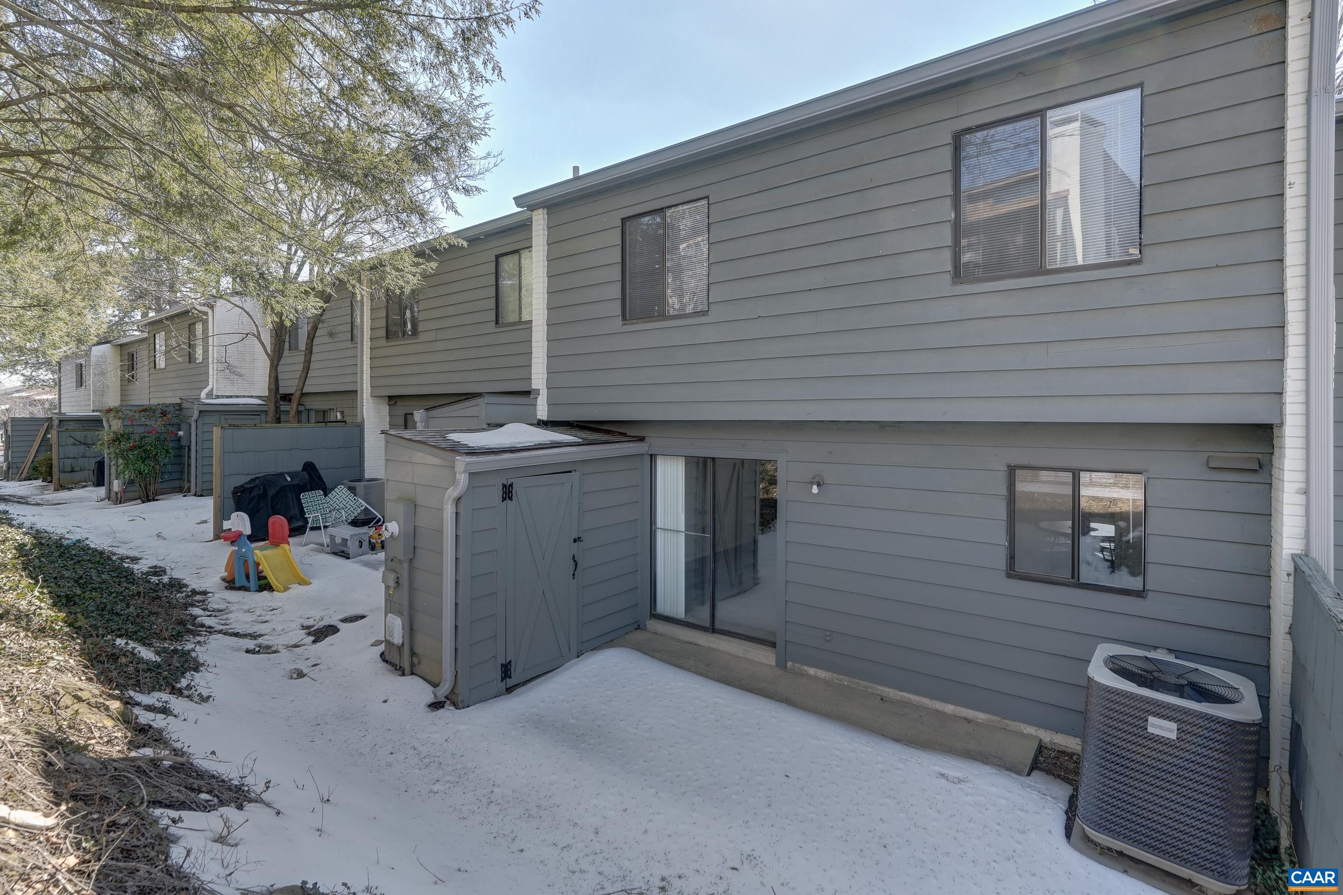 306 HARVEST DR