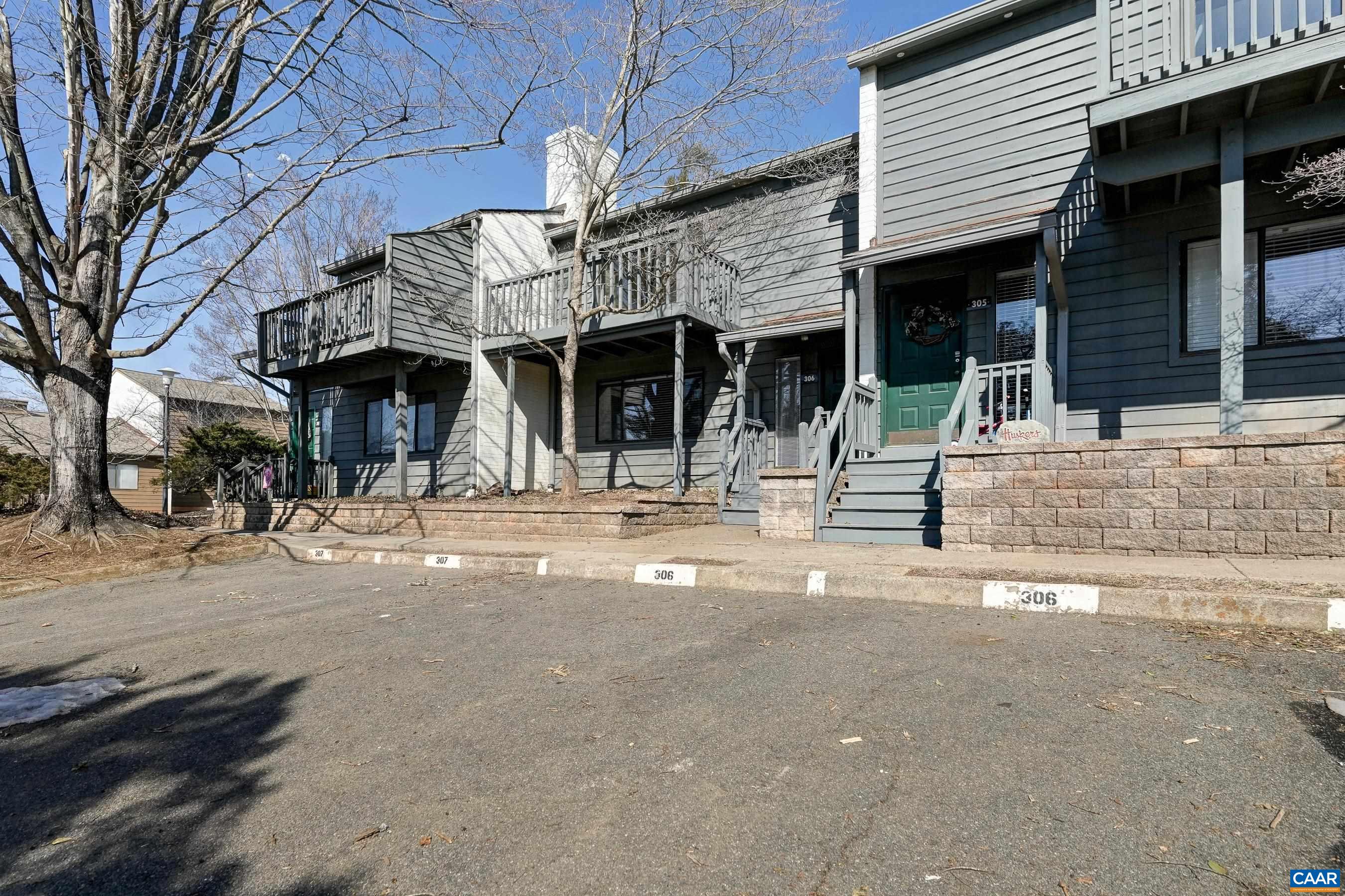 306 HARVEST DR