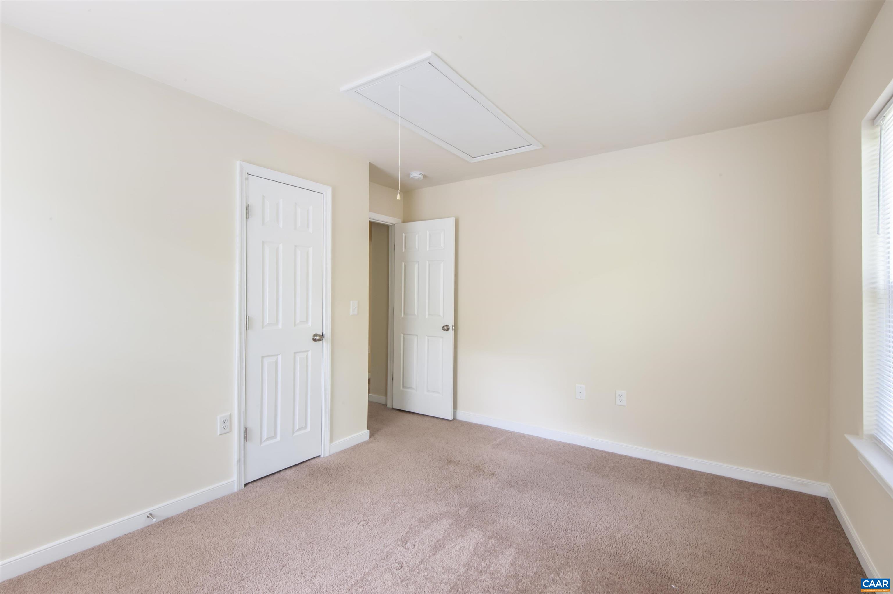 13 ZEPHYR RD