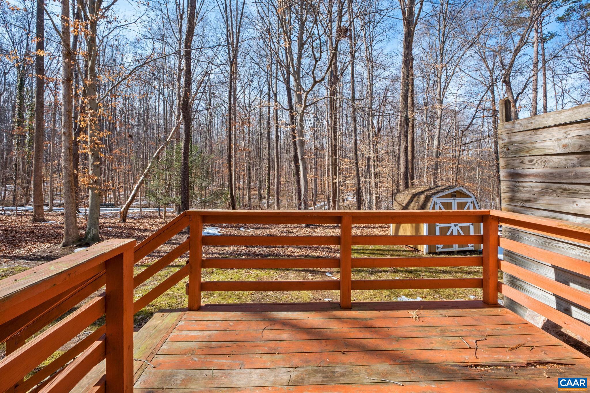 320 WESTFIELD RD