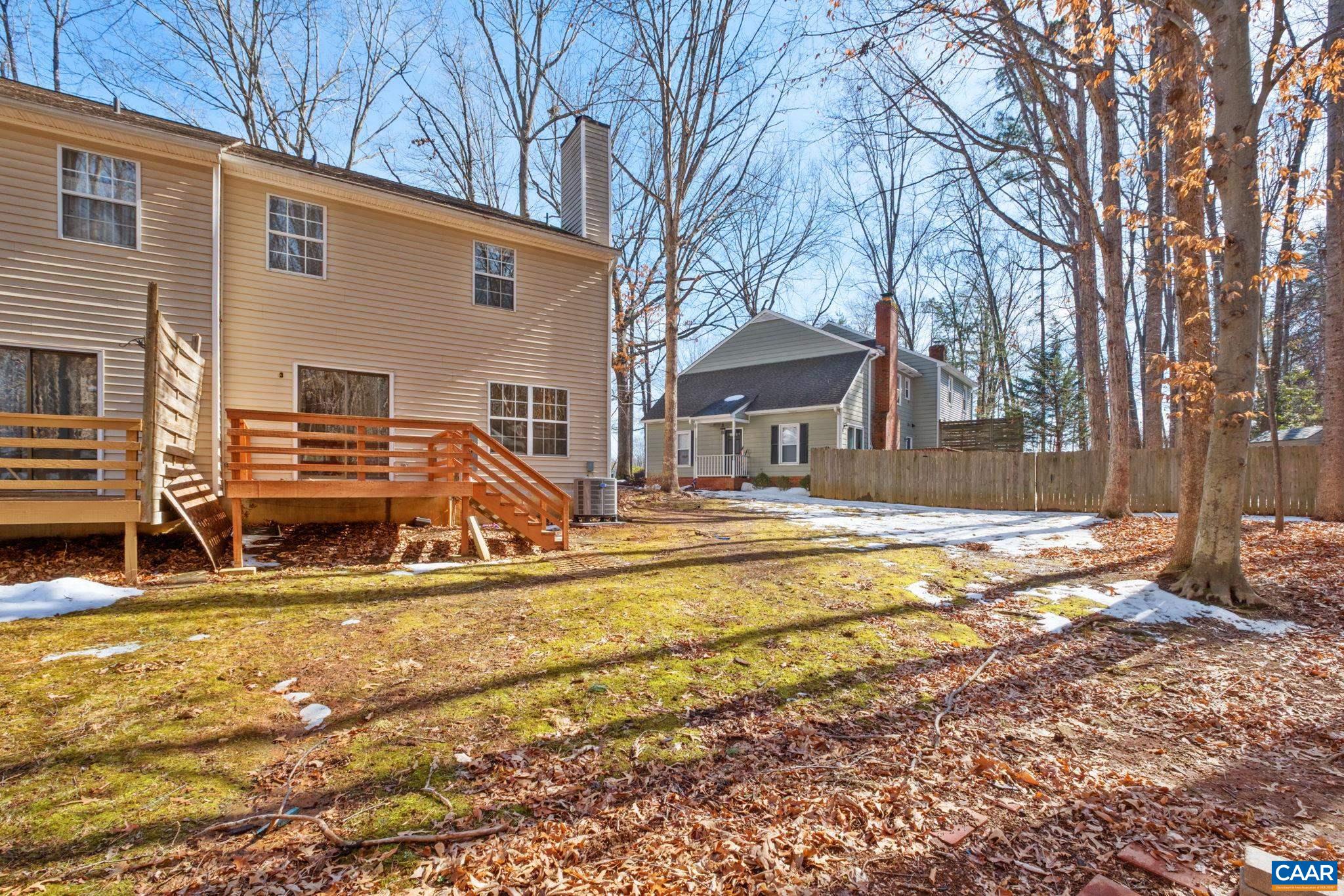 320 WESTFIELD RD