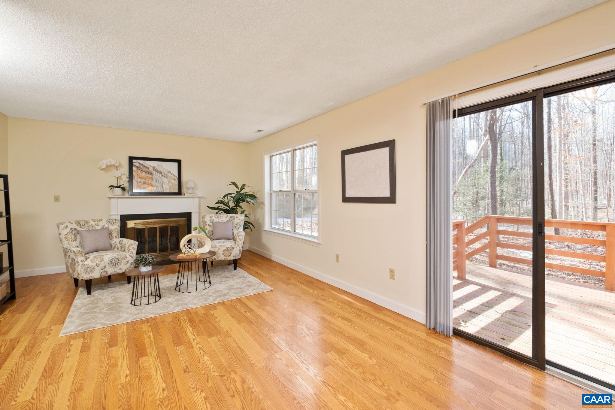 320 WESTFIELD RD