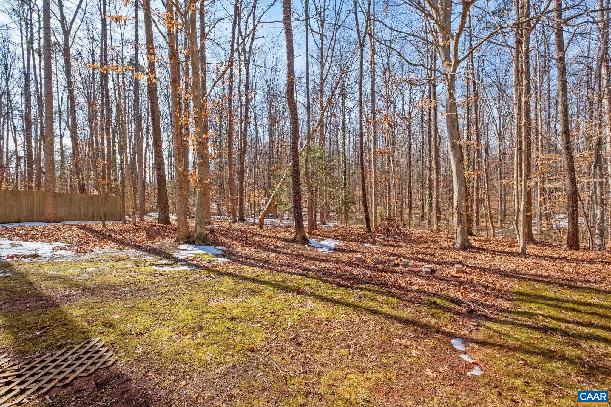 320 WESTFIELD RD