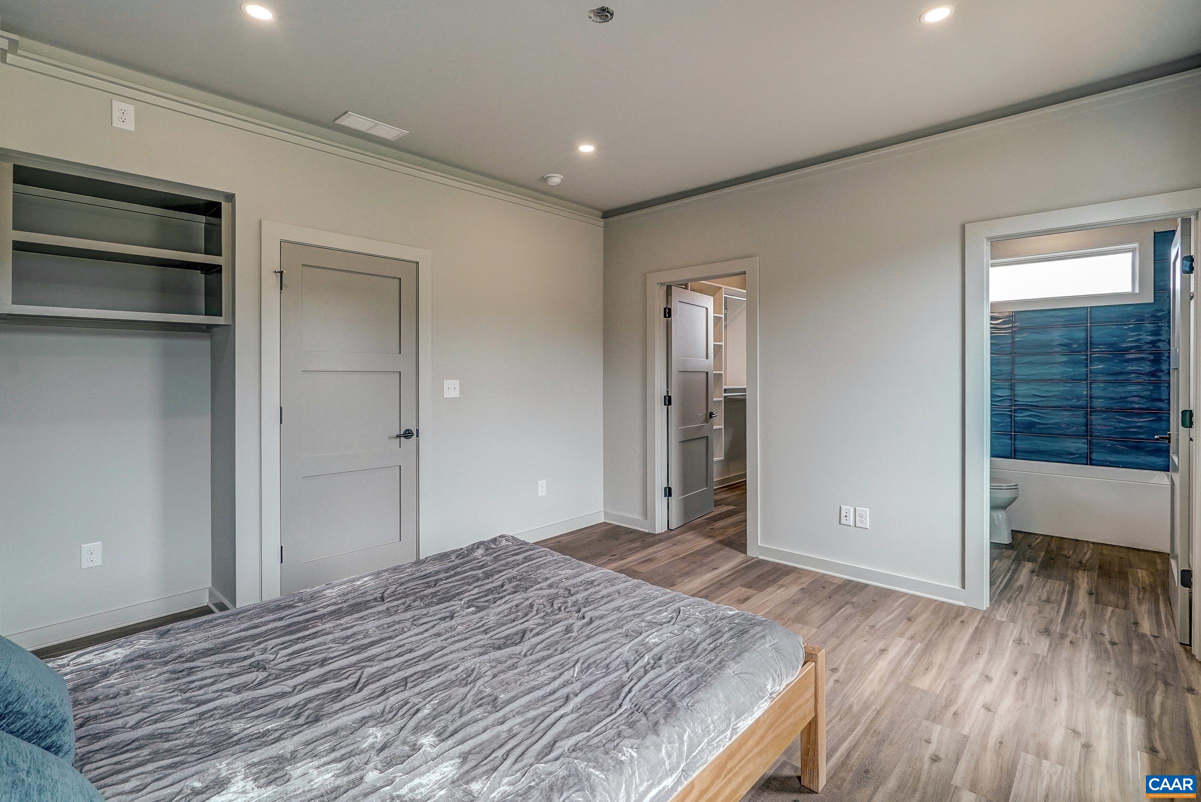 Lot 142 LOCHLYN HILL DR