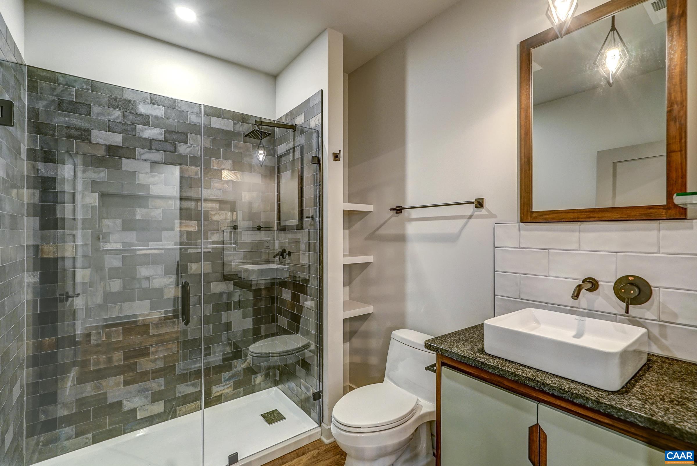 Lot 142 LOCHLYN HILL DR