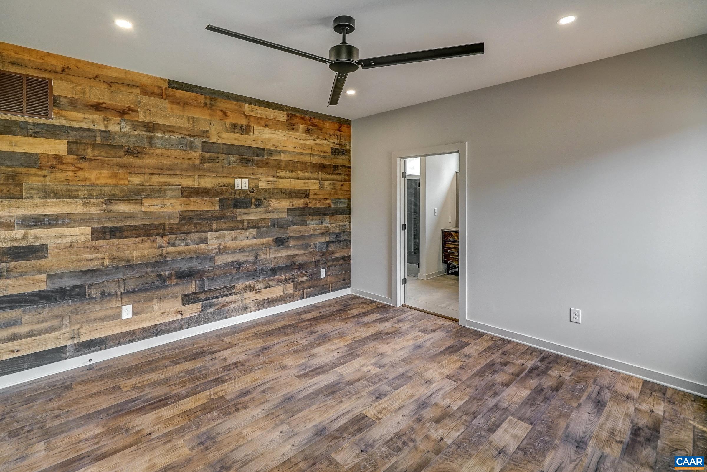 Lot 142 LOCHLYN HILL DR