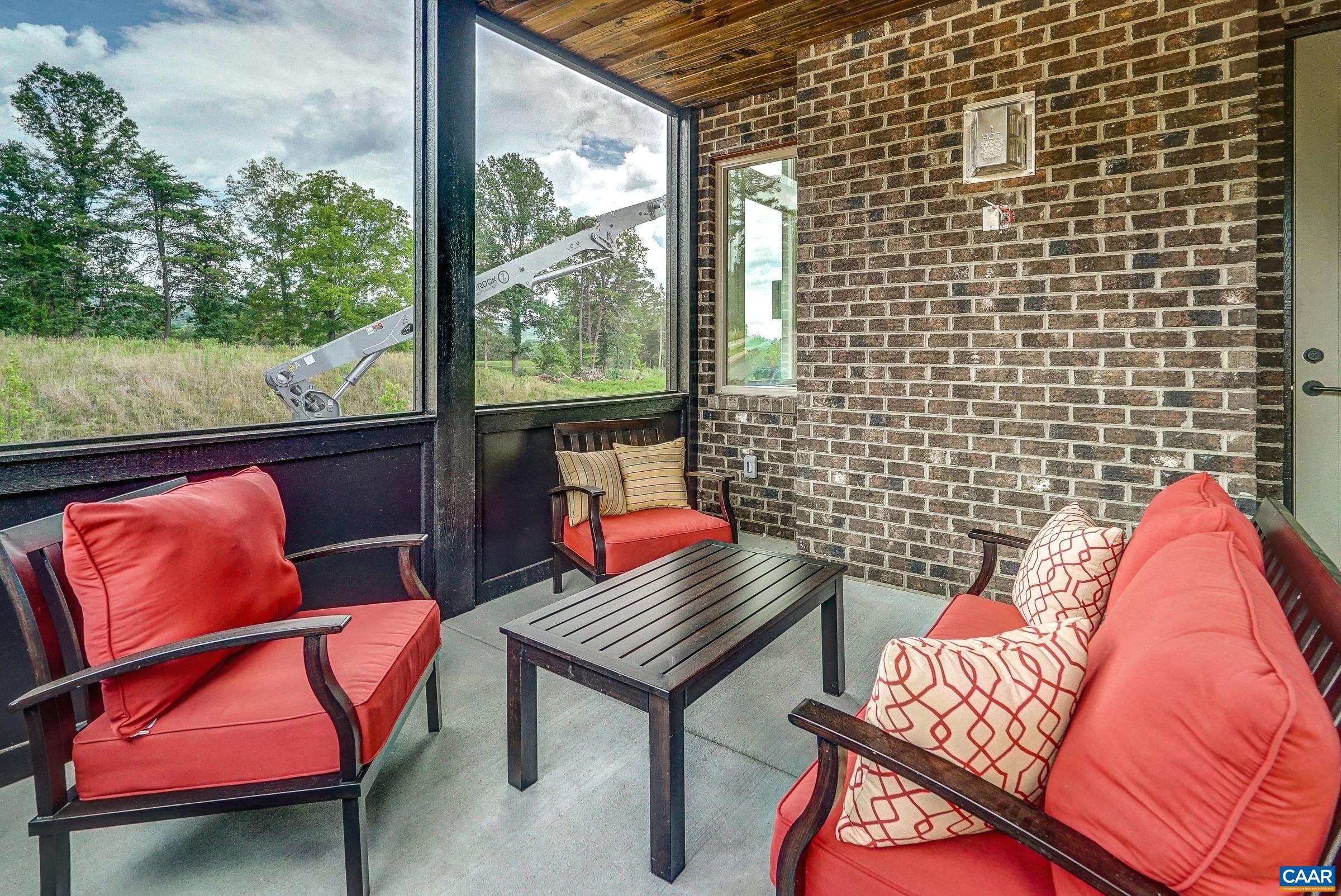 Lot 142 LOCHLYN HILL DR