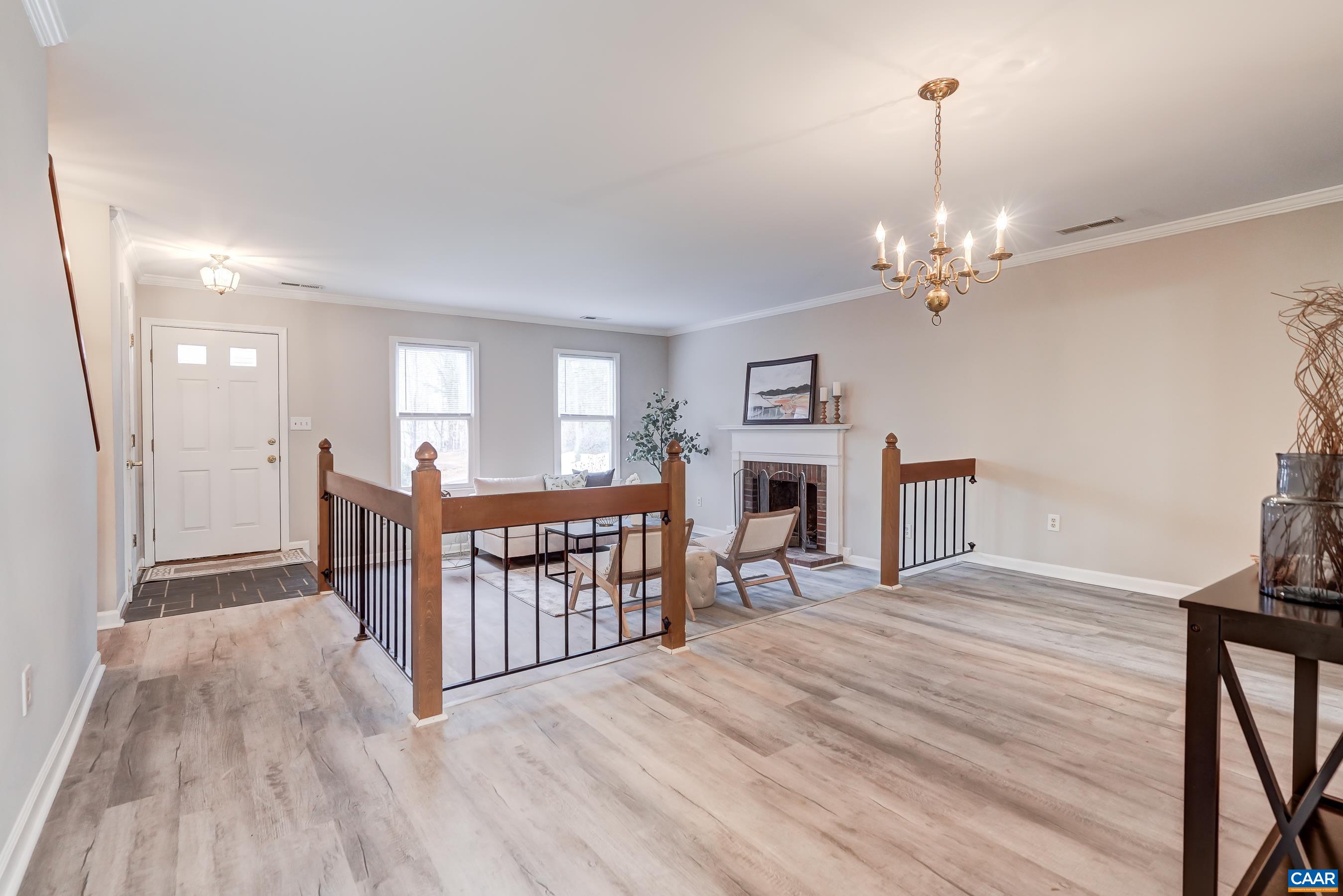 439 WYNRIDGE DR