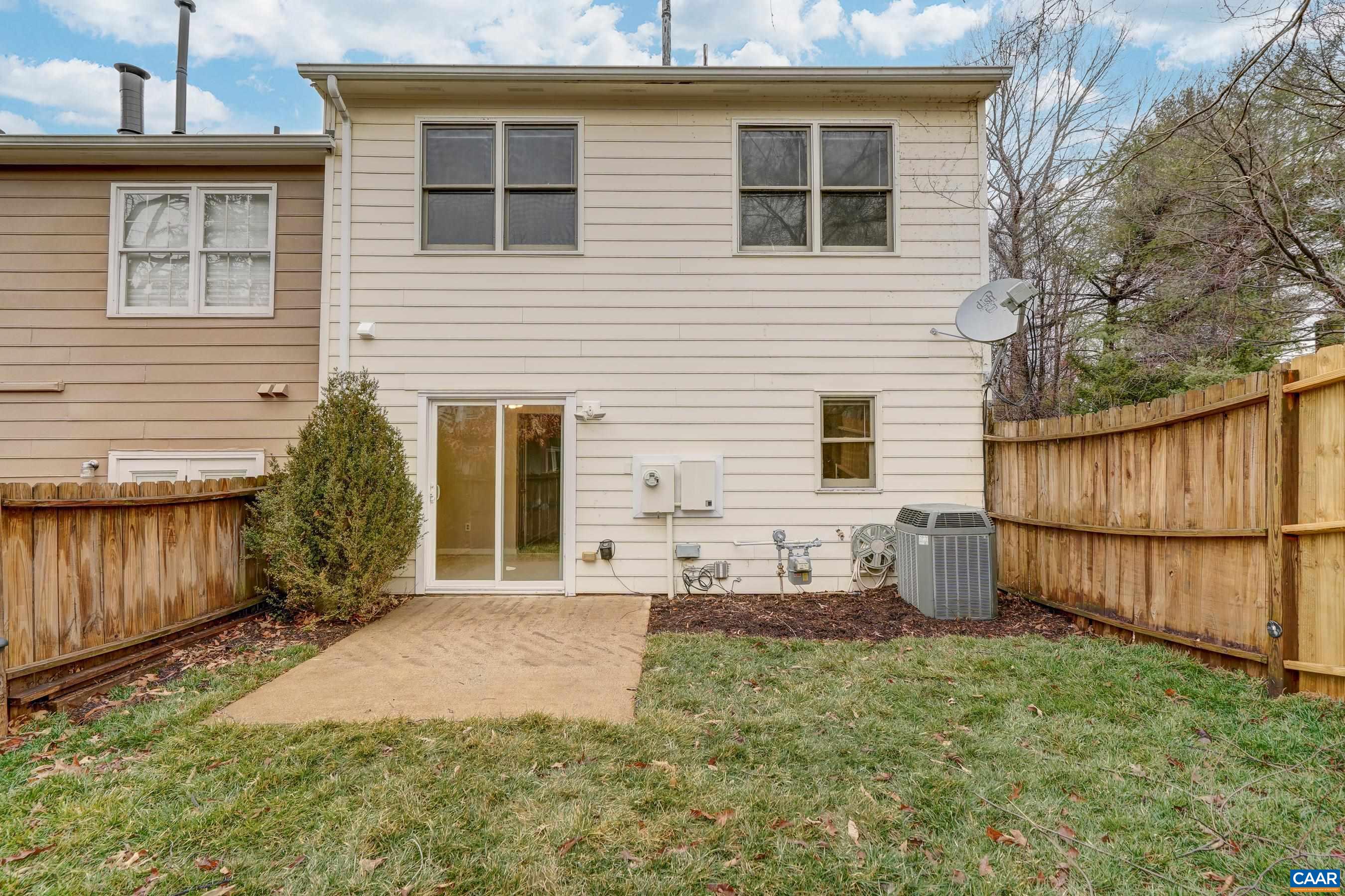 439 WYNRIDGE DR