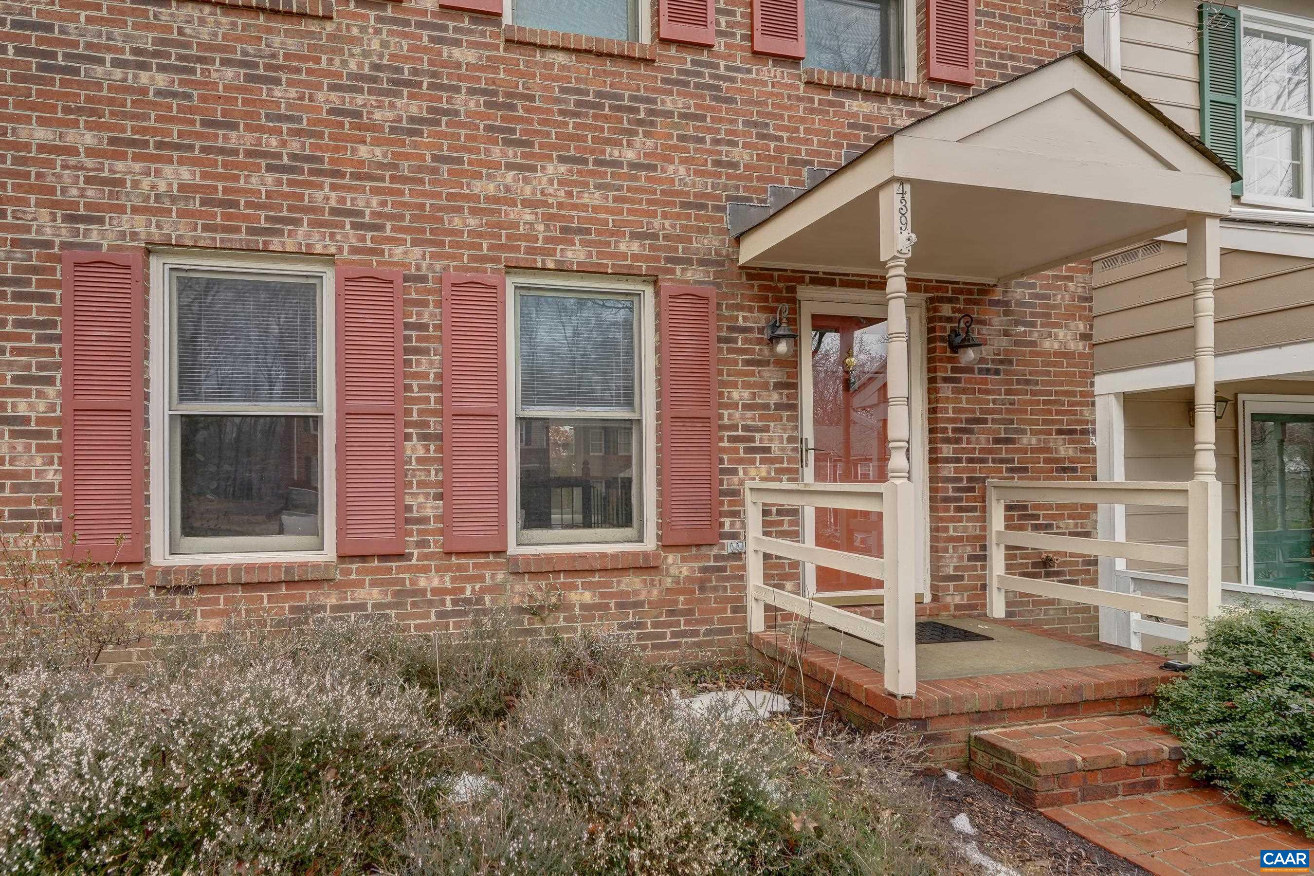 439 WYNRIDGE DR