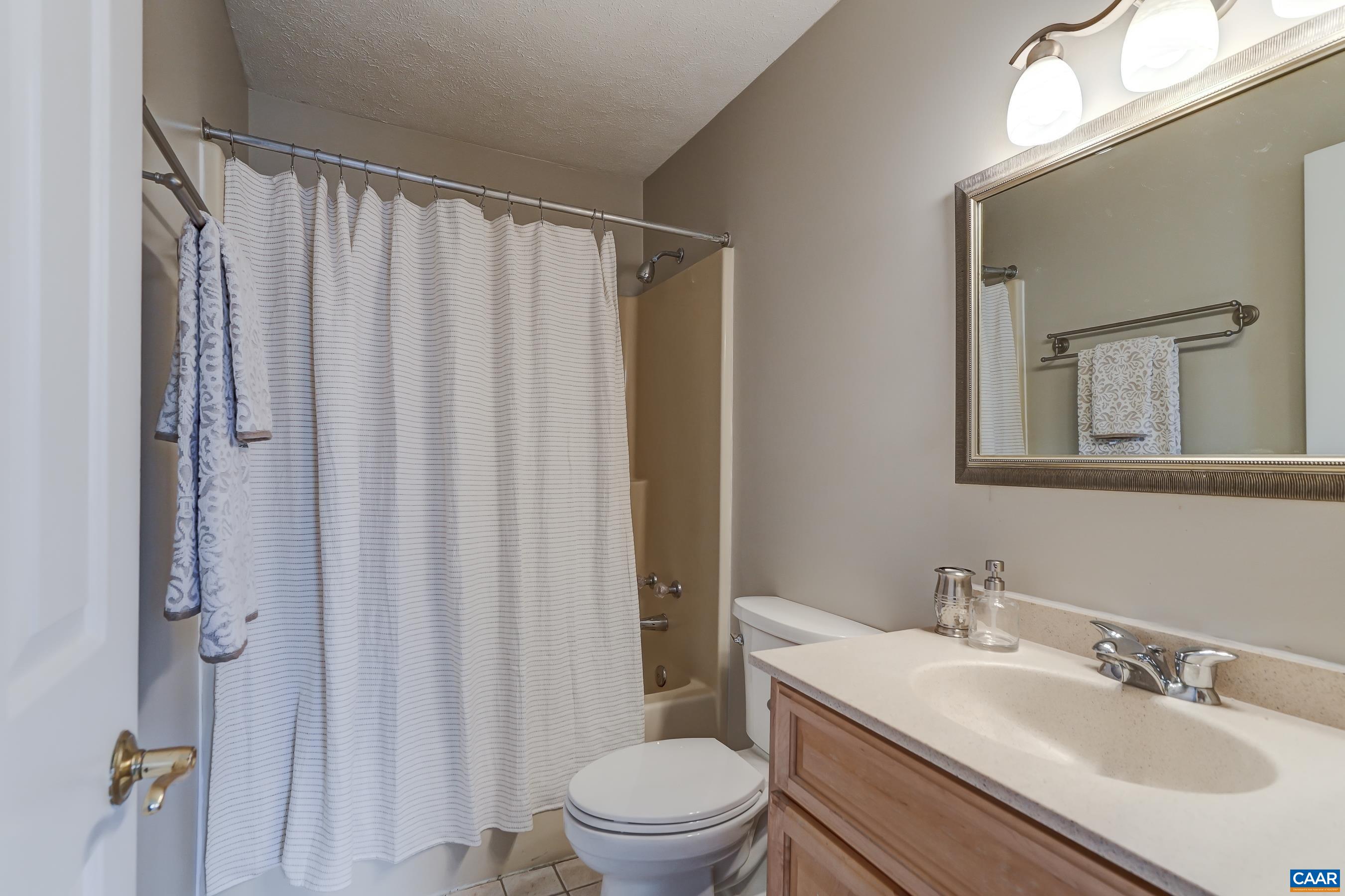 439 WYNRIDGE DR