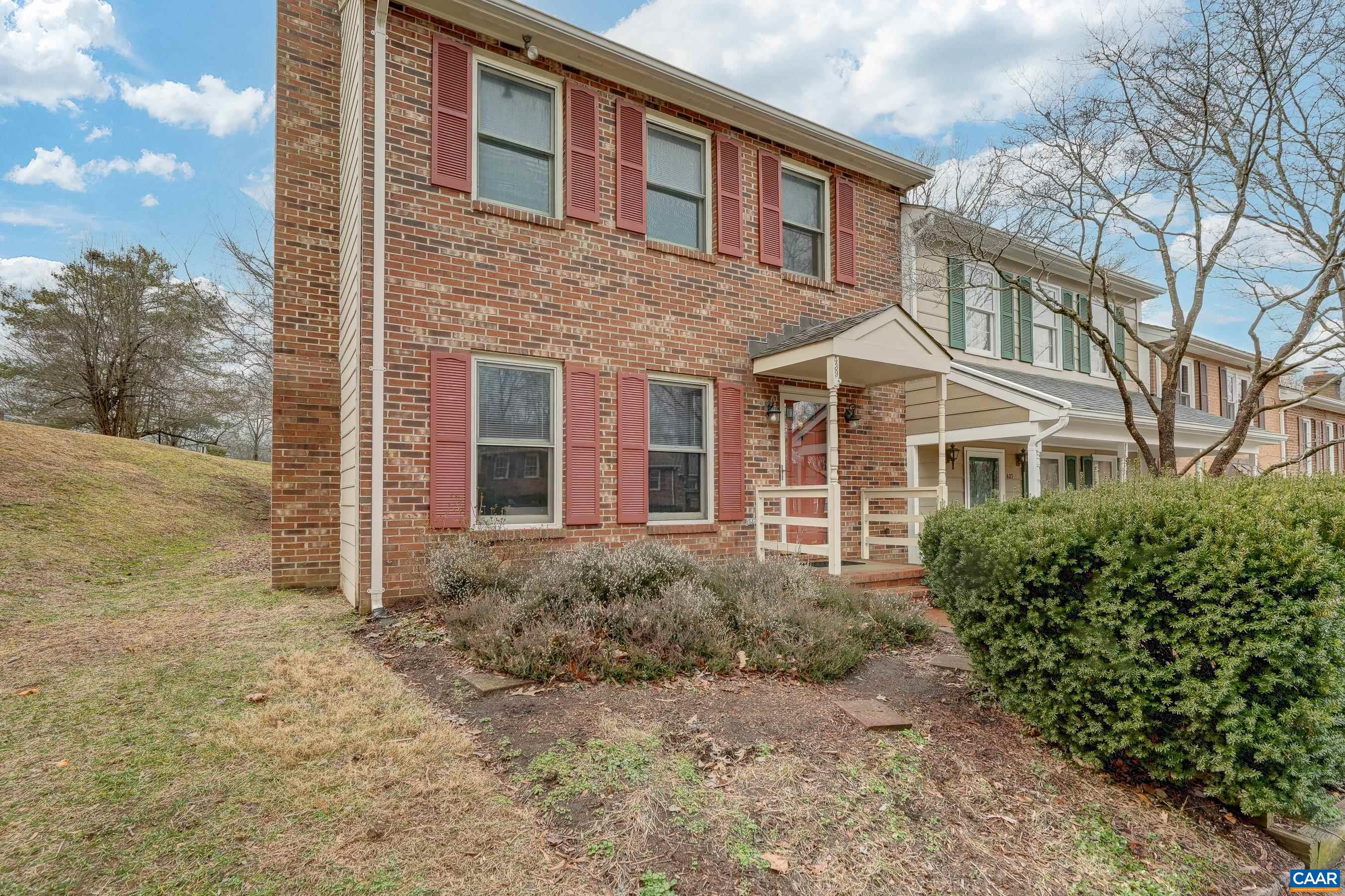439 WYNRIDGE DR