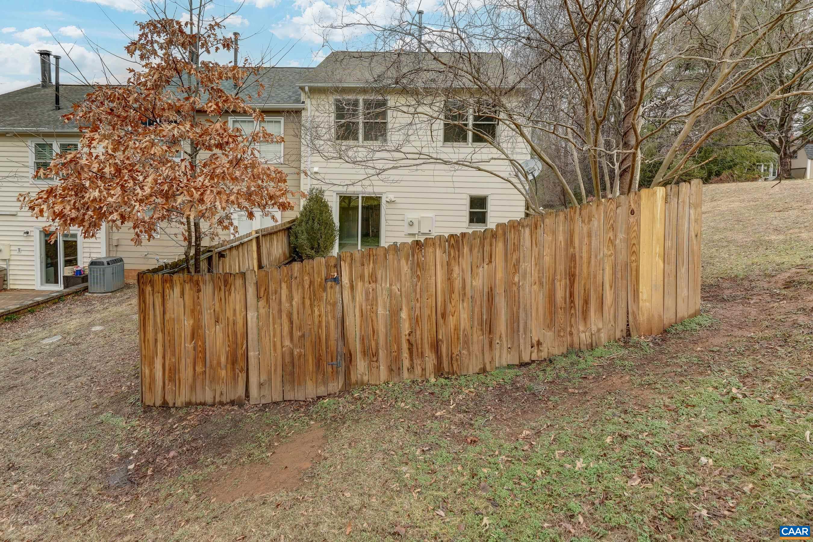 439 WYNRIDGE DR