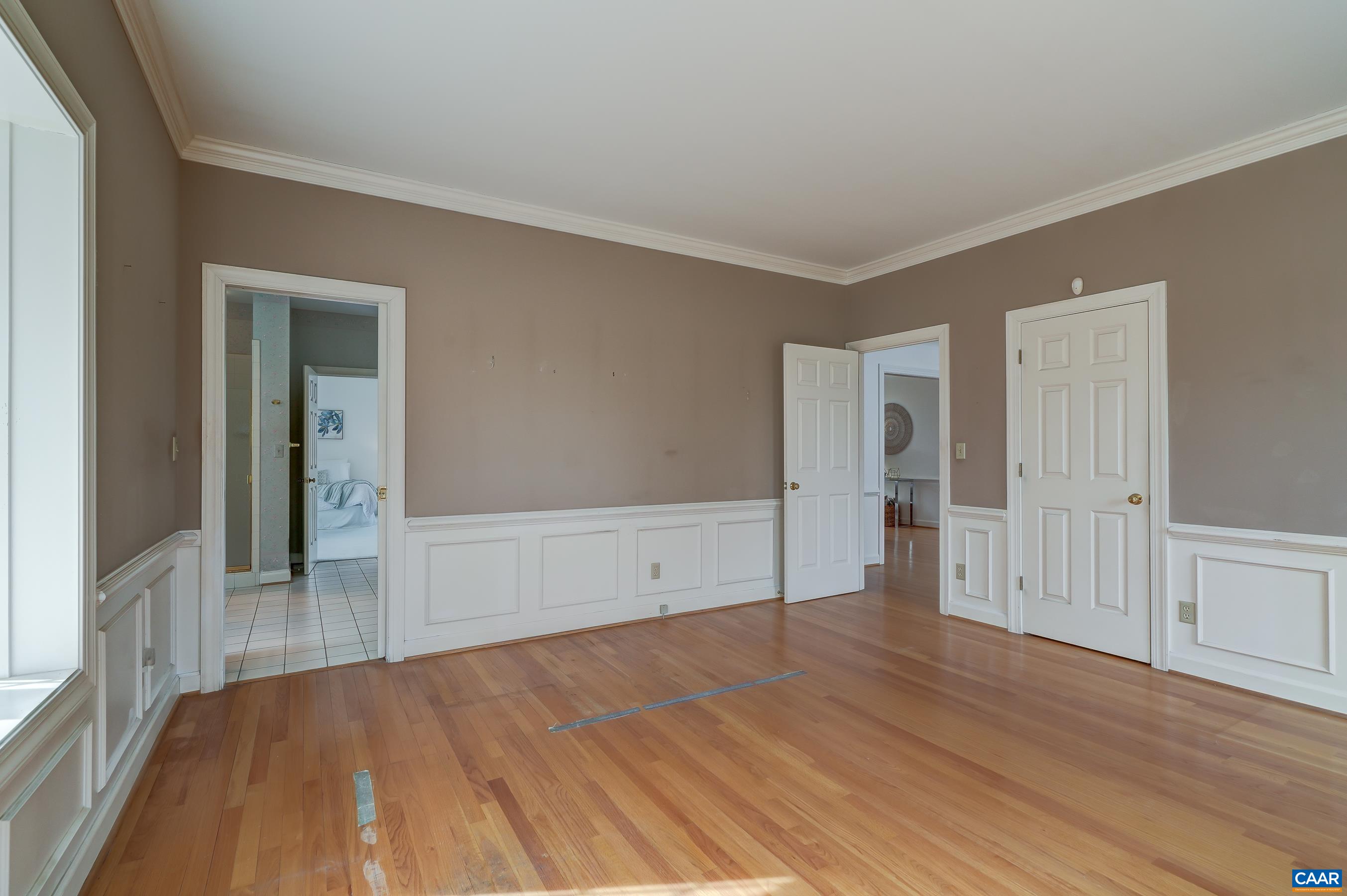 1480 STABLE LN
