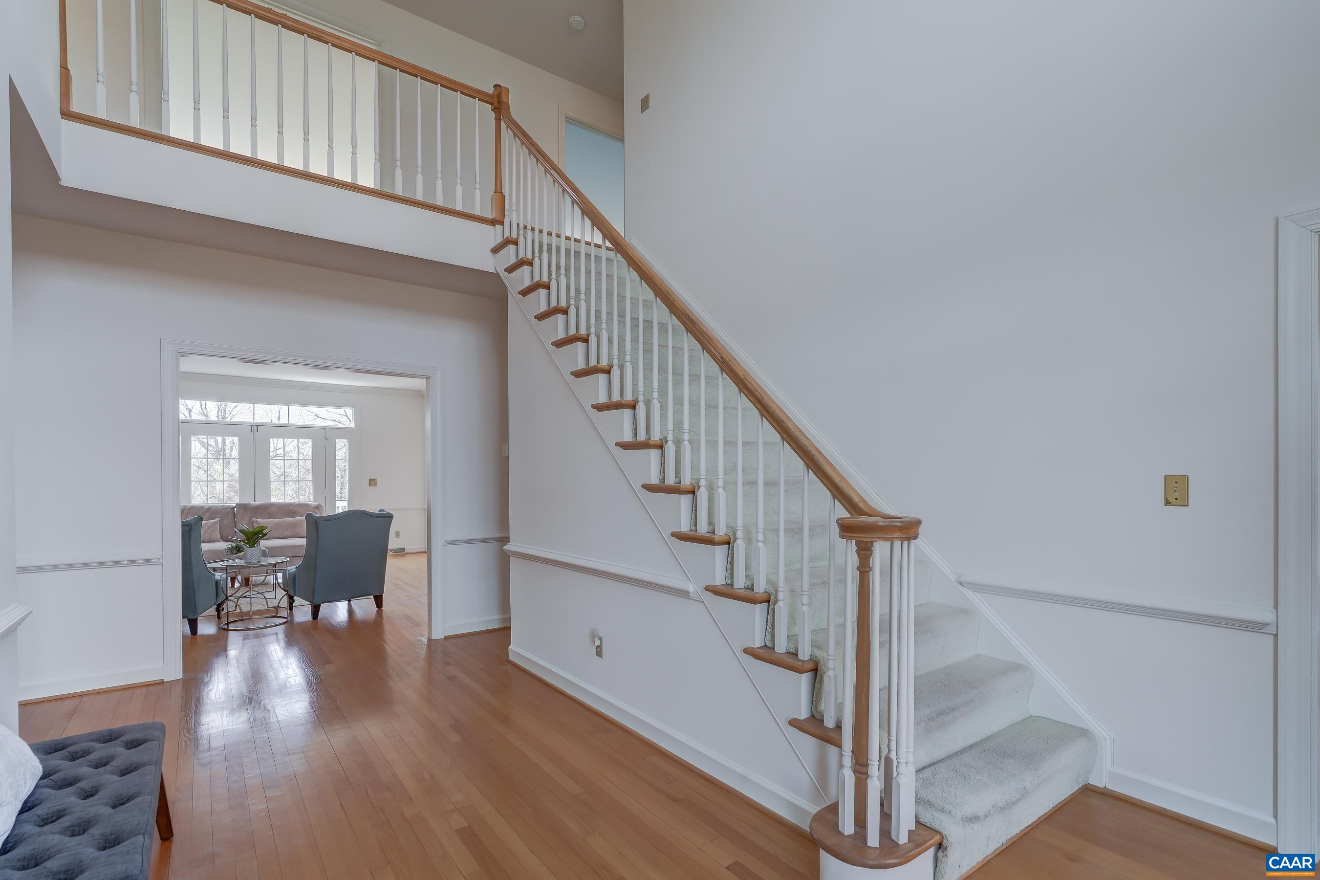 1480 STABLE LN