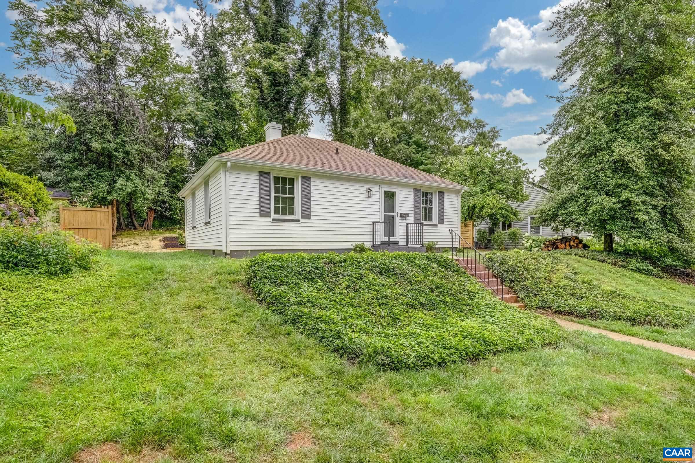 1623 MASON LN