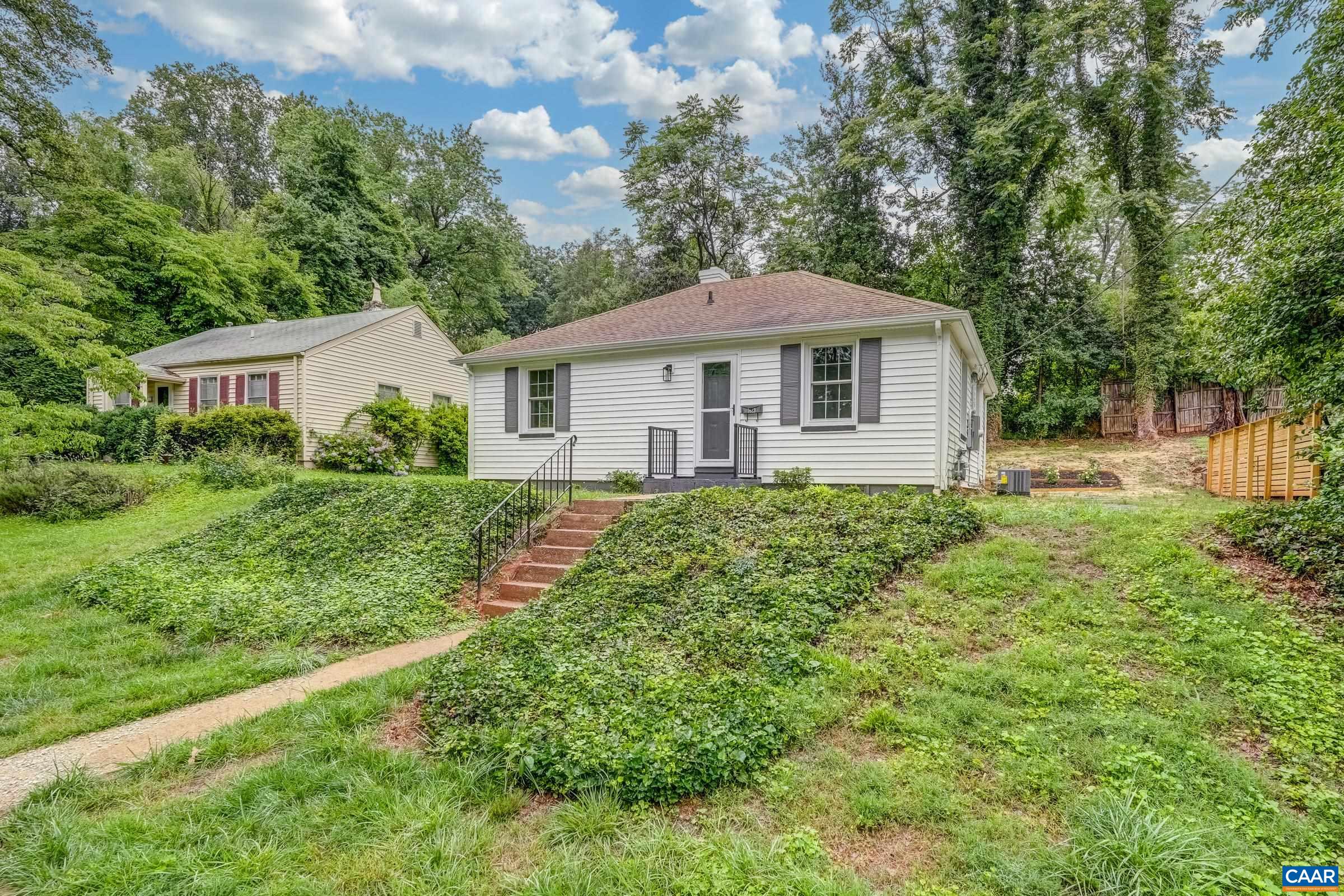 1623 MASON LN