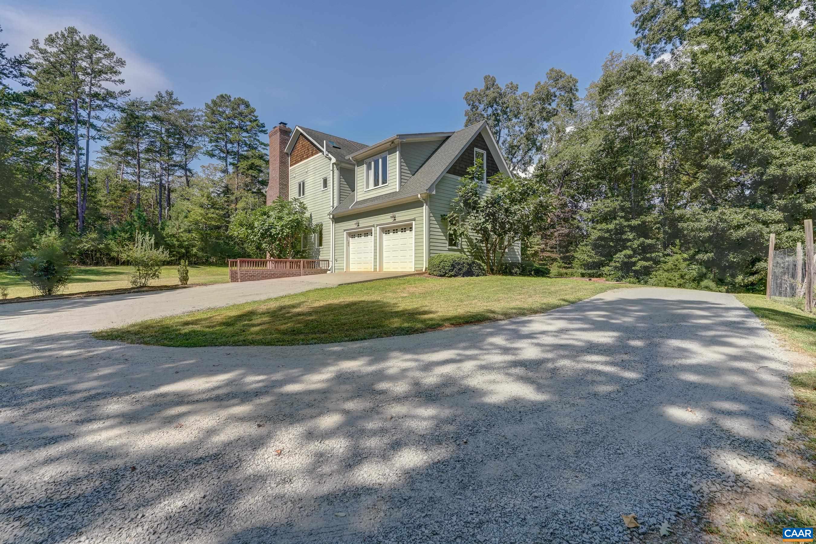 140 LYNX FARM LN