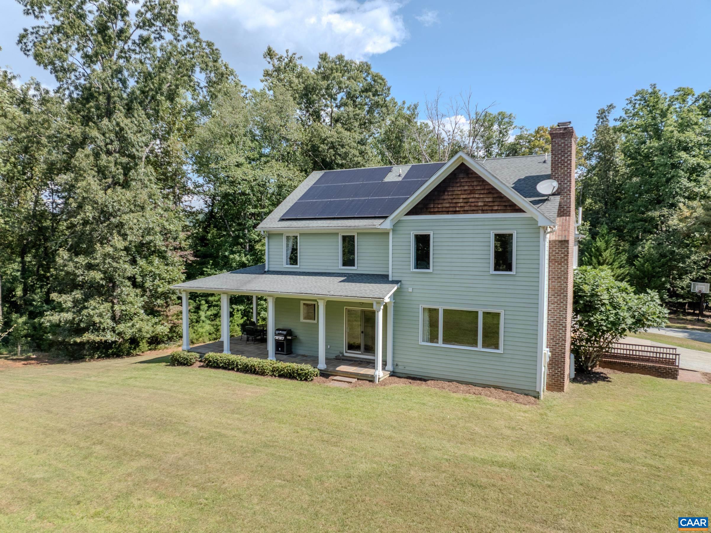 140 LYNX FARM LN
