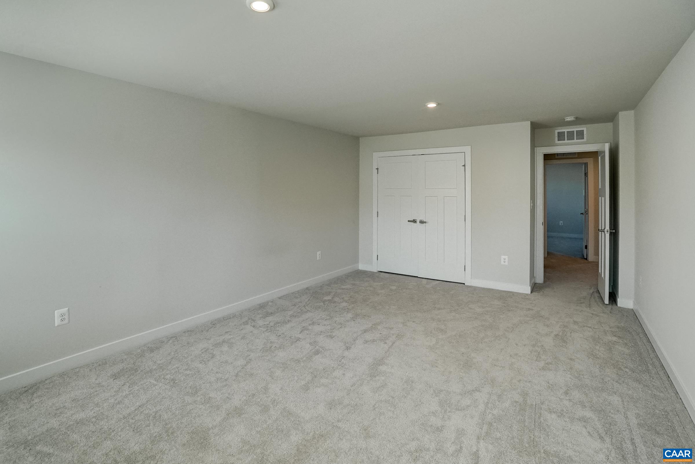 127 ISLAND HILL RD