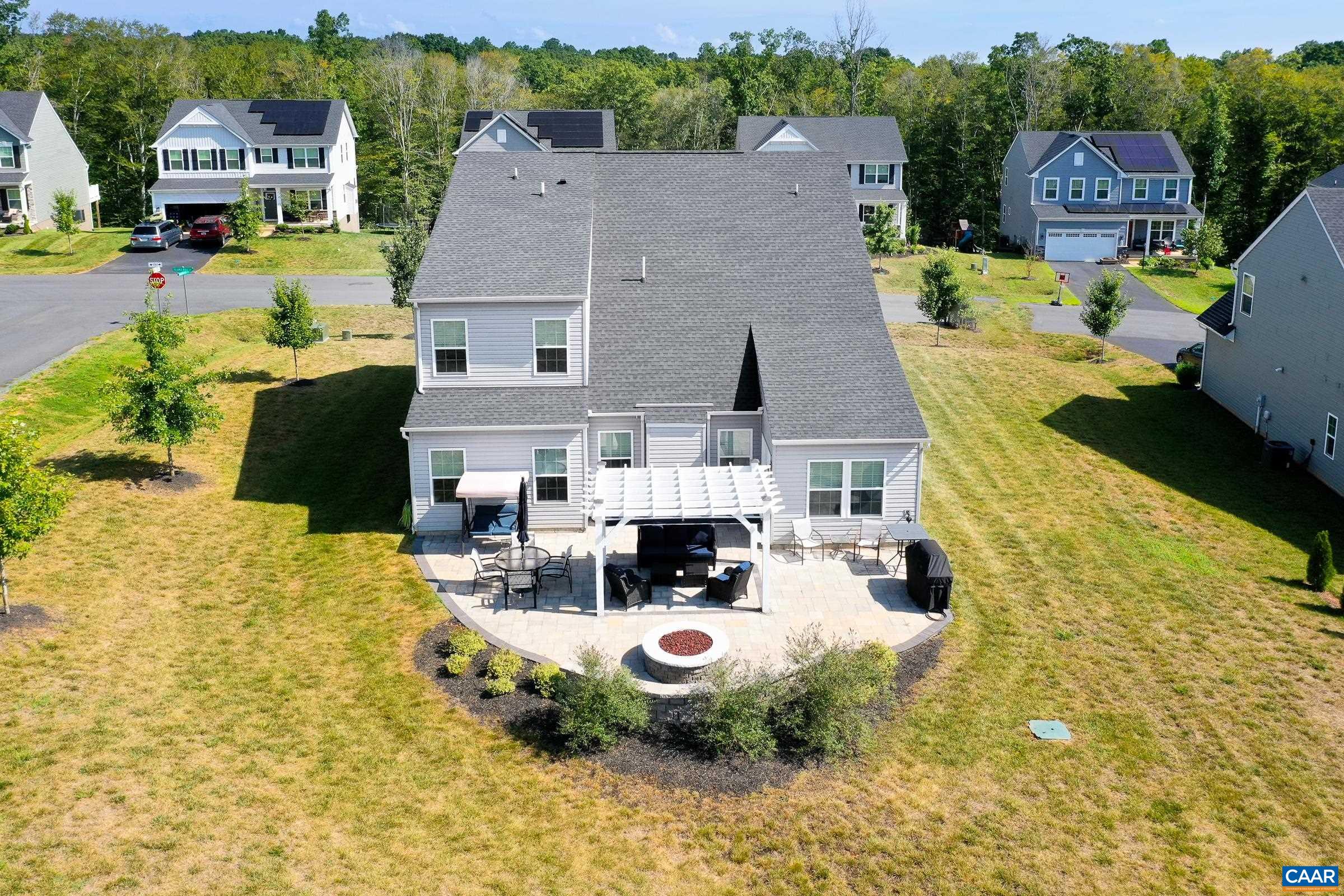 127 ISLAND HILL RD
