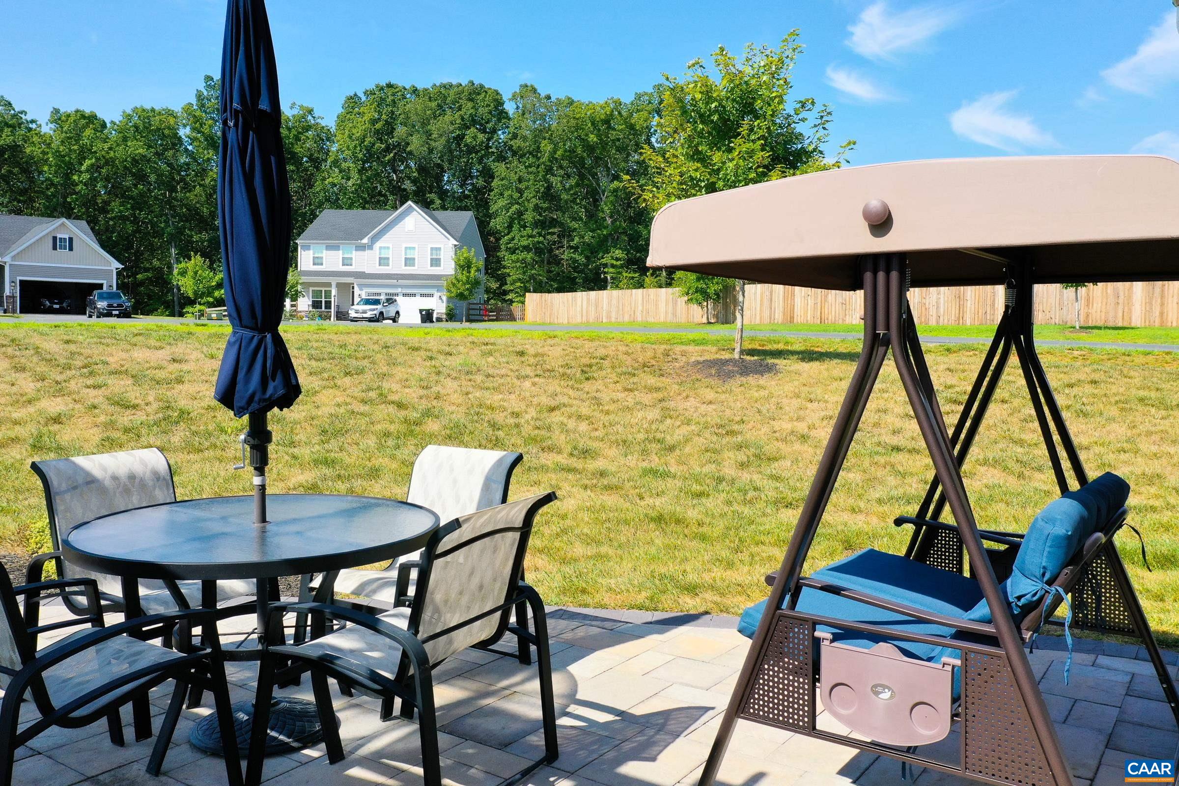 127 ISLAND HILL RD