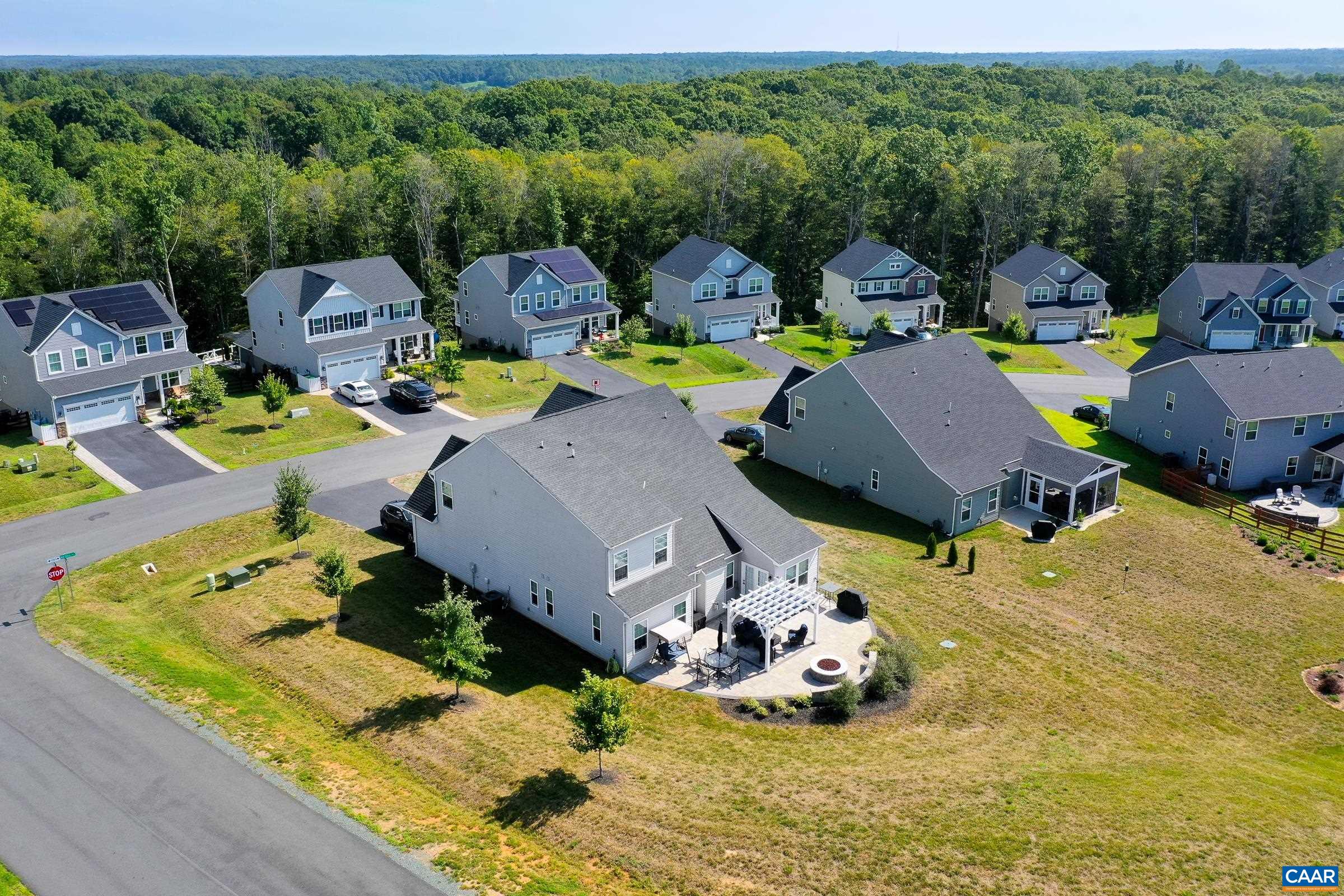 127 ISLAND HILL RD