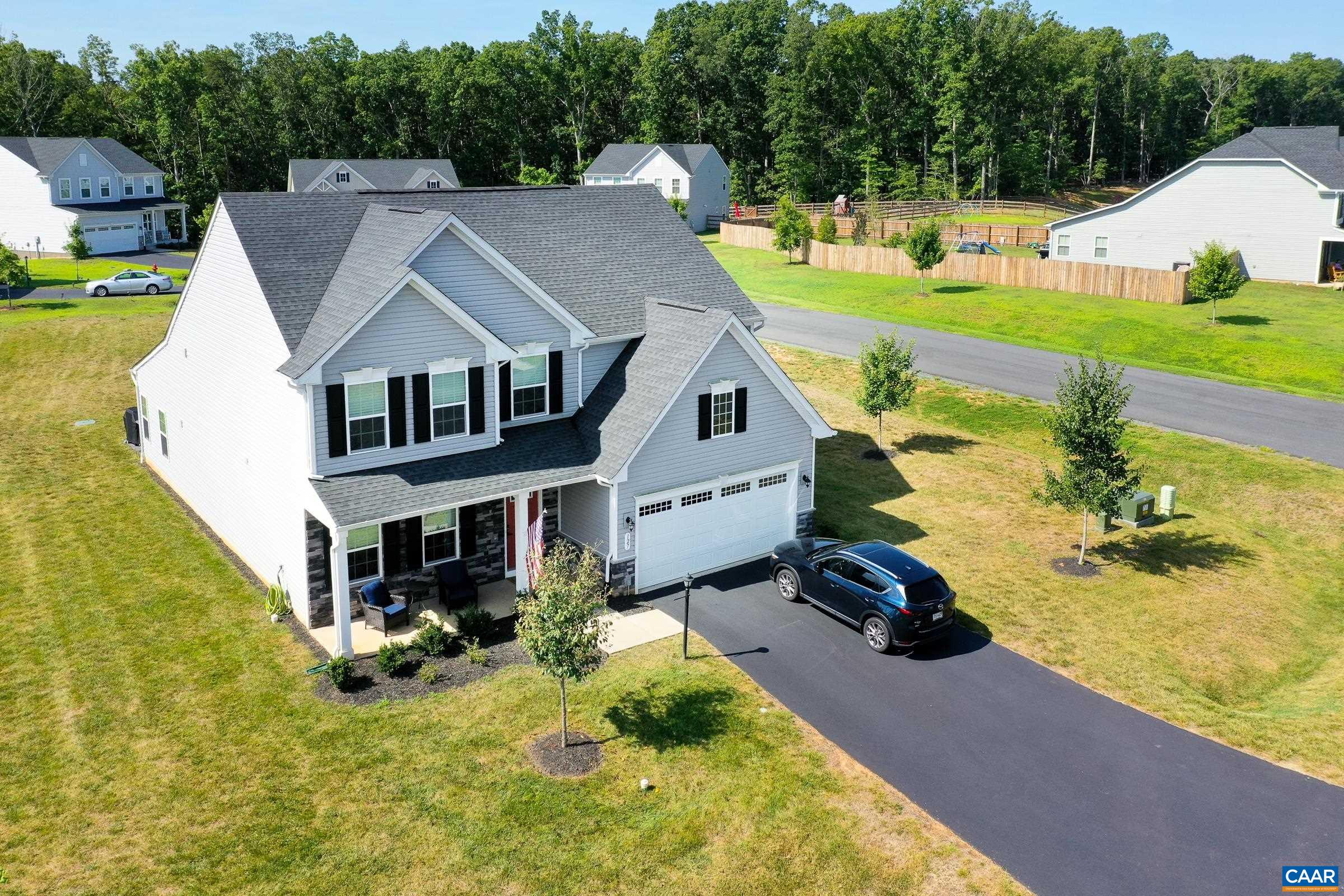 127 ISLAND HILL RD