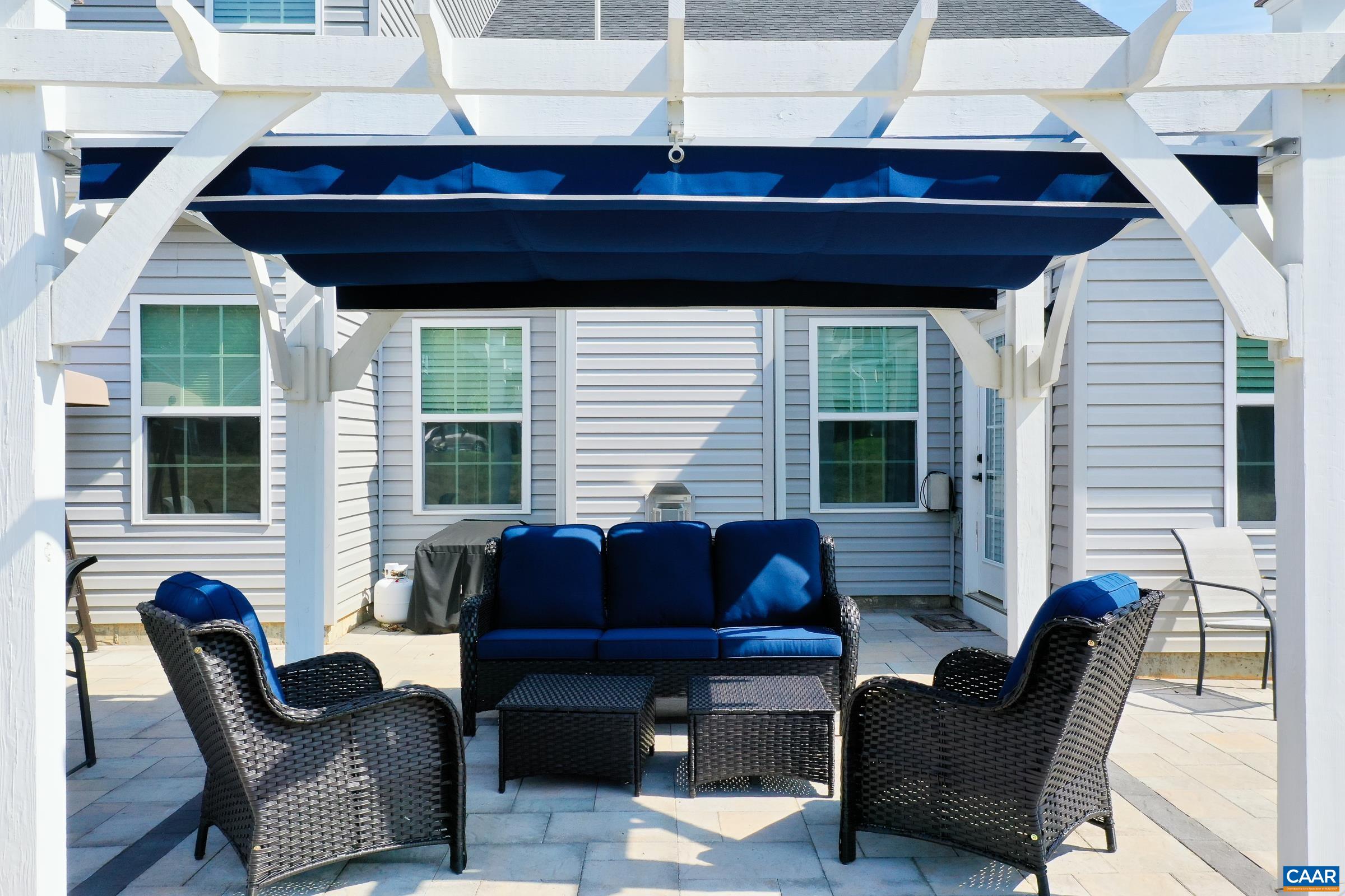 127 ISLAND HILL RD