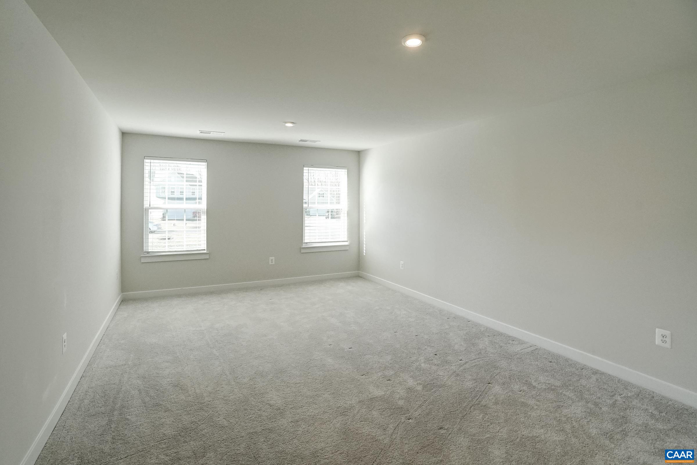 127 ISLAND HILL RD