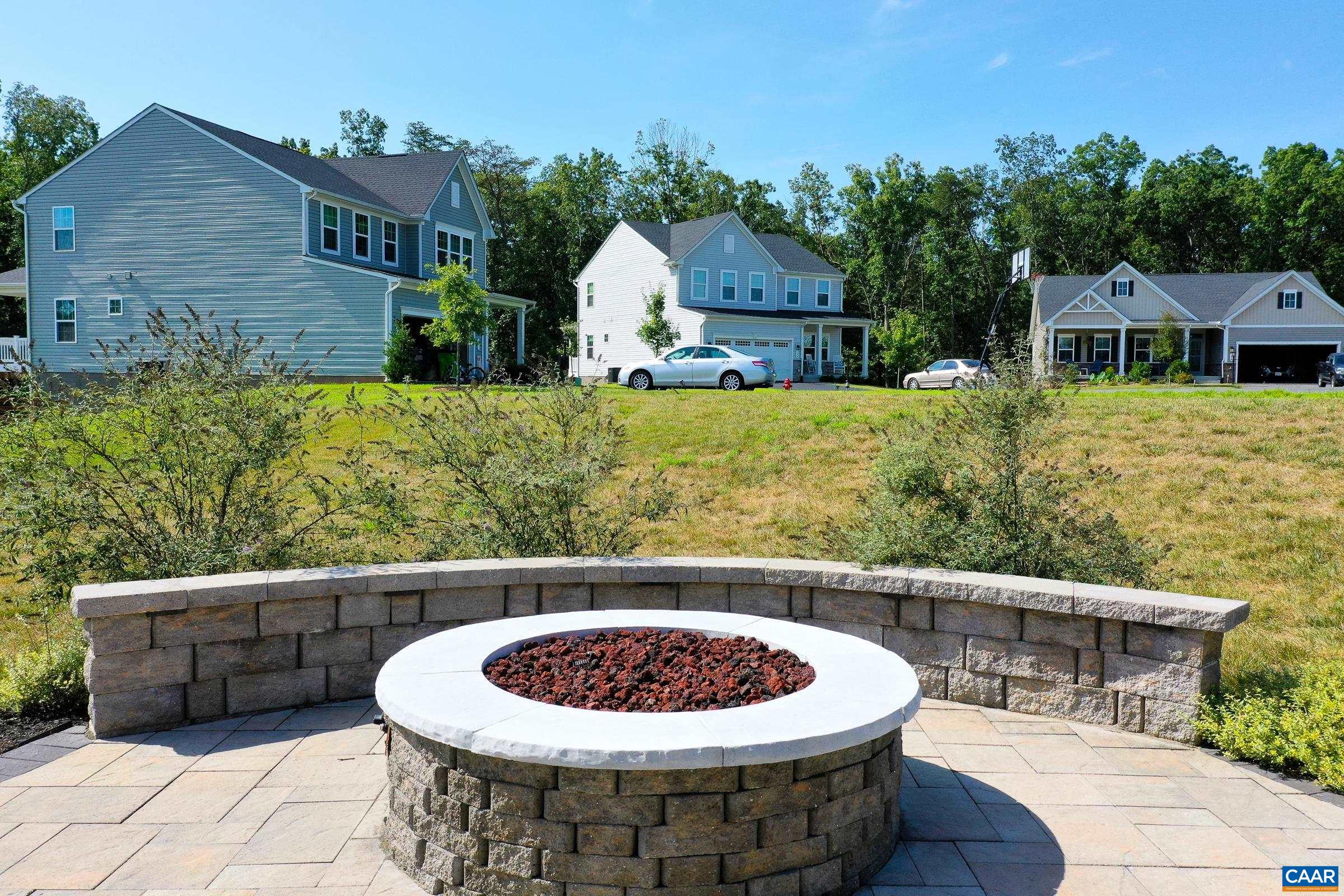 127 ISLAND HILL RD
