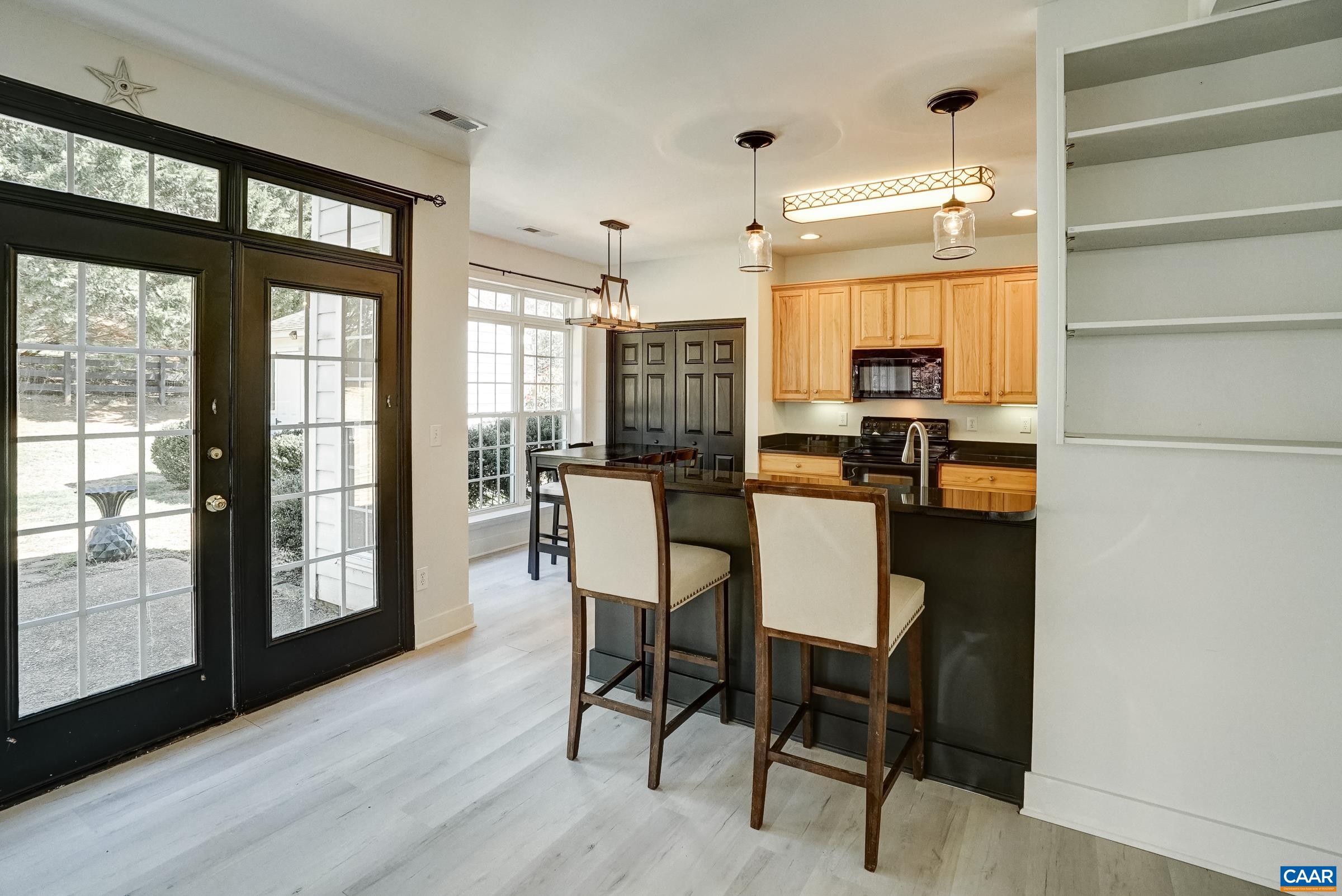 145 GRAYROCK DR