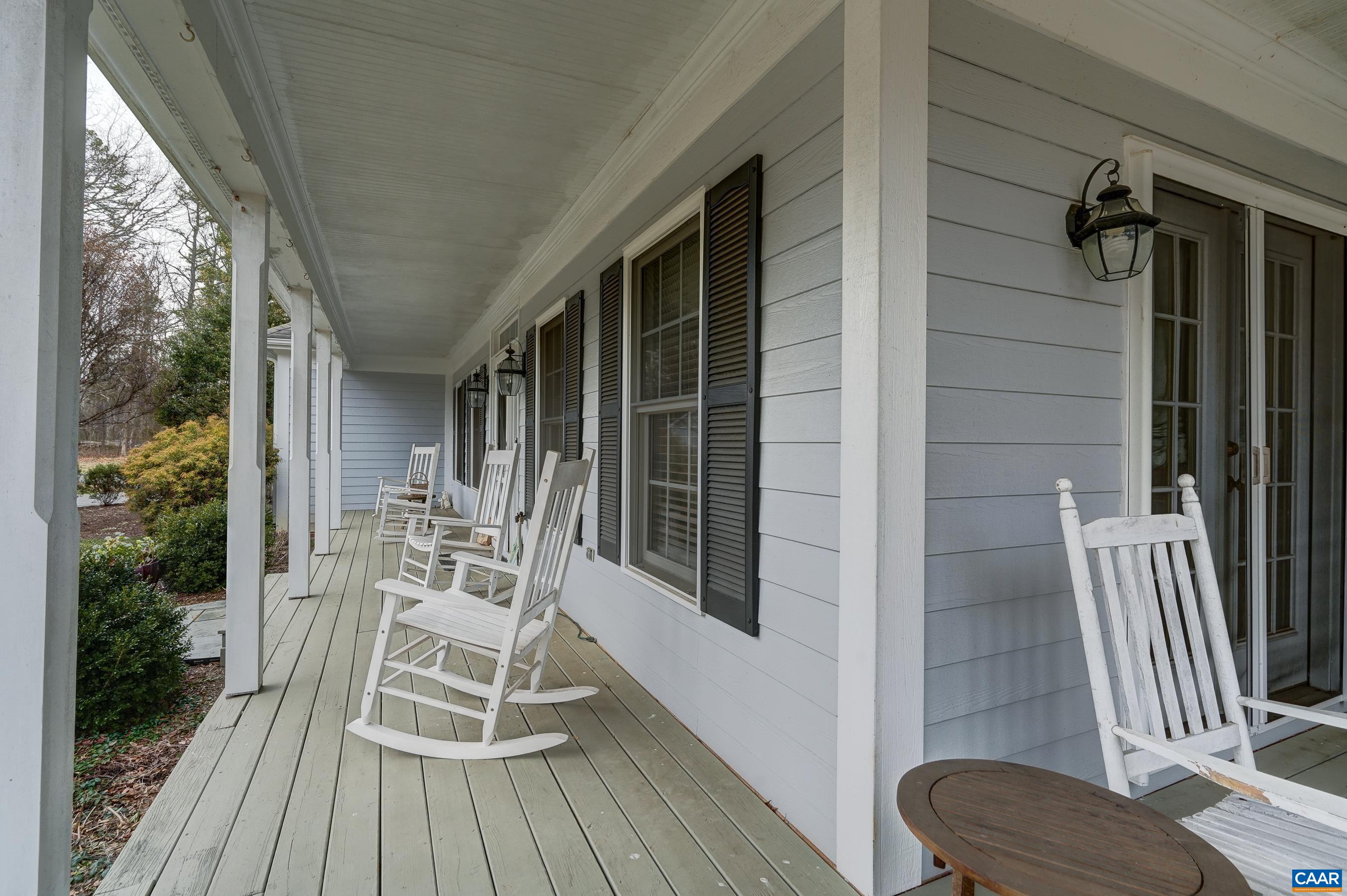 445 BURCHS CREEK RD