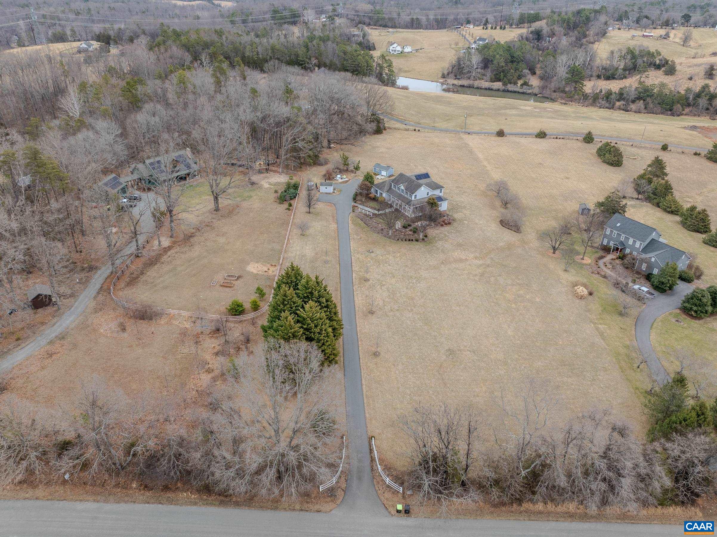 445 BURCHS CREEK RD