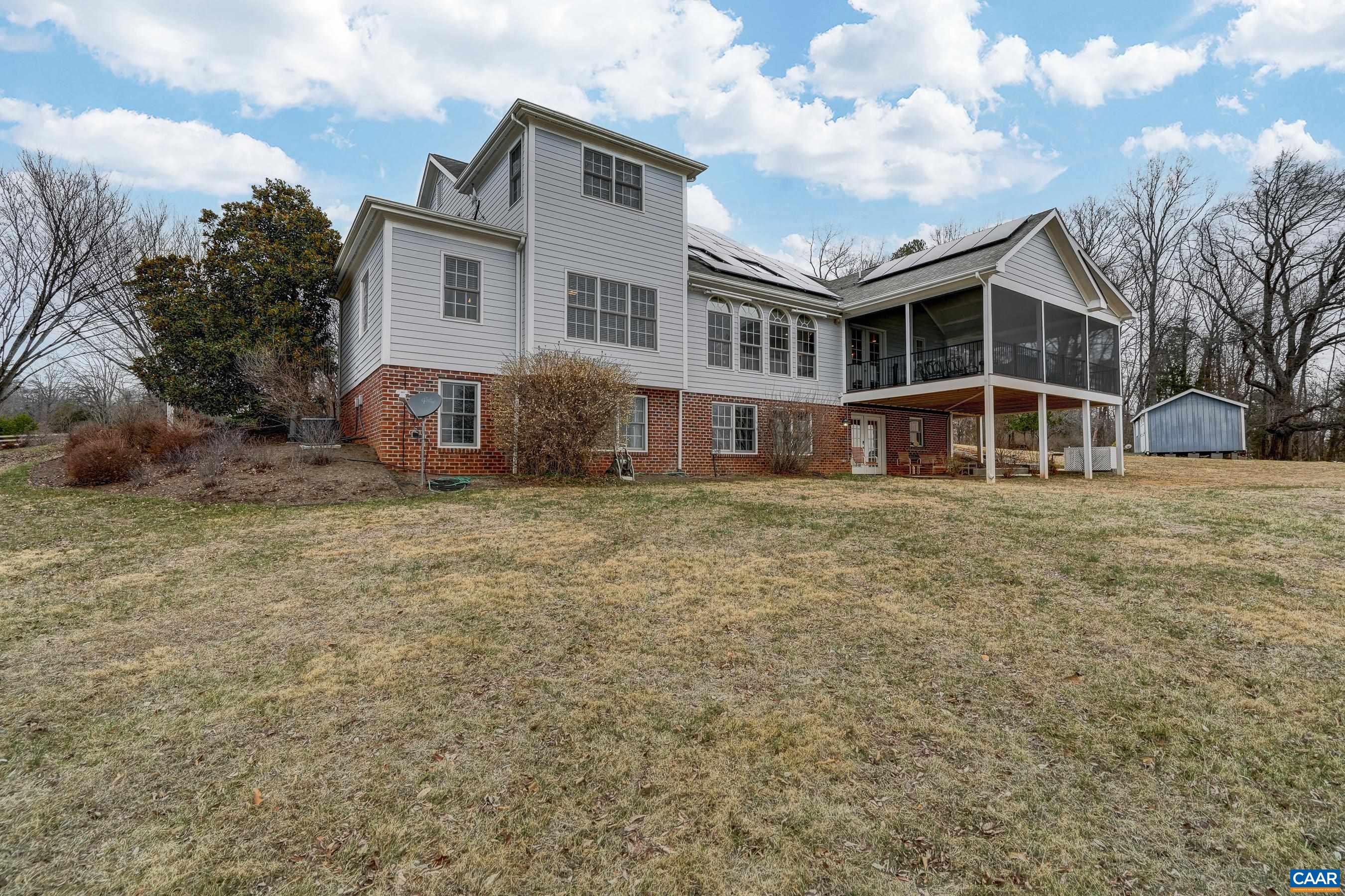 445 BURCHS CREEK RD