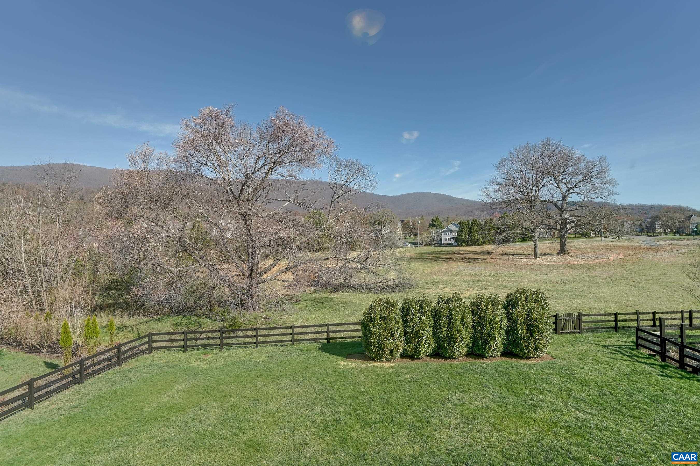 7659 BIRCHWOOD HILL RD