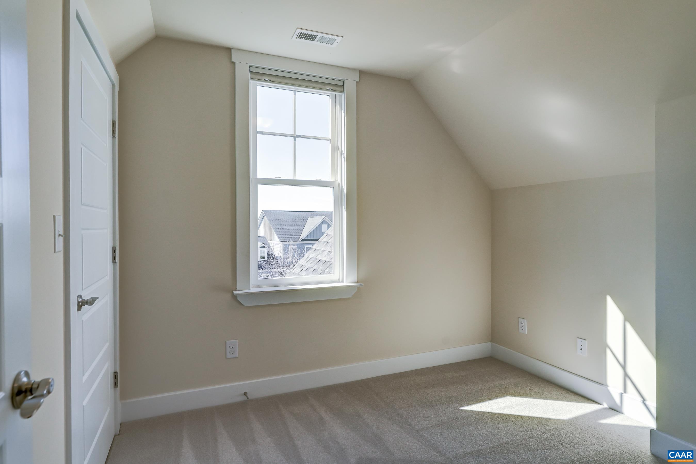 7659 BIRCHWOOD HILL RD