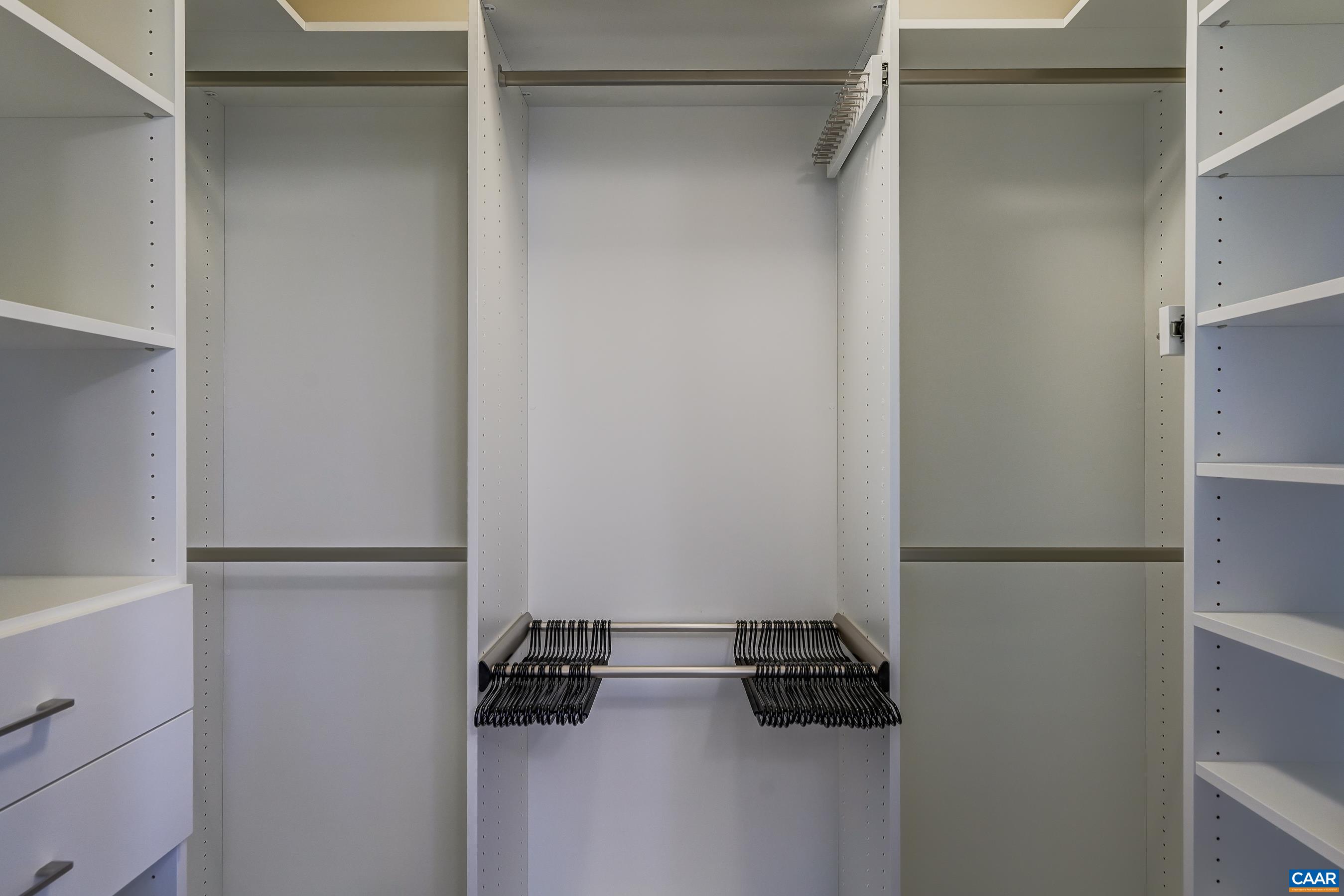 7659 BIRCHWOOD HILL RD