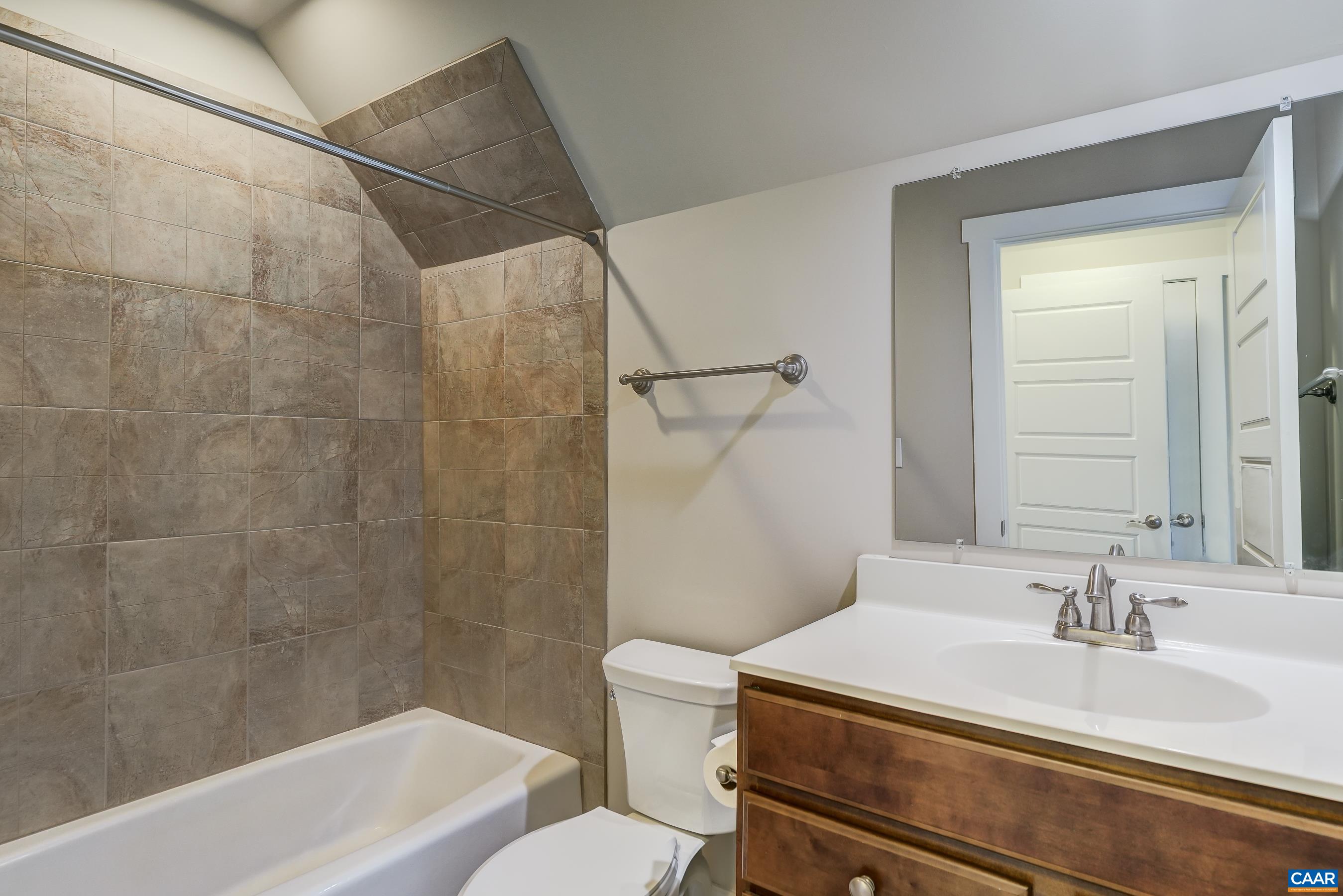 7659 BIRCHWOOD HILL RD