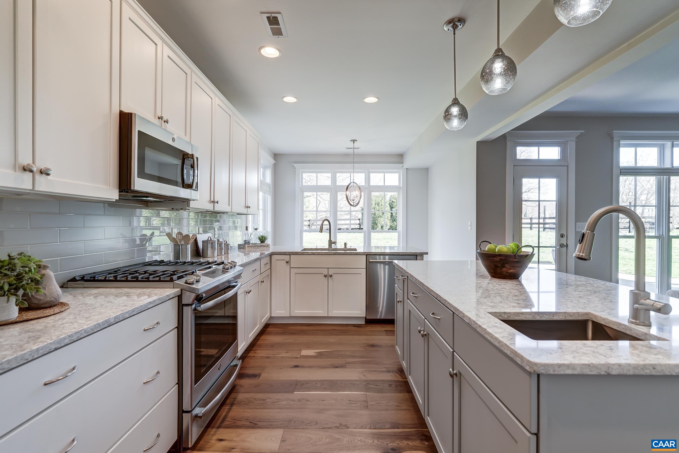 7659 BIRCHWOOD HILL RD