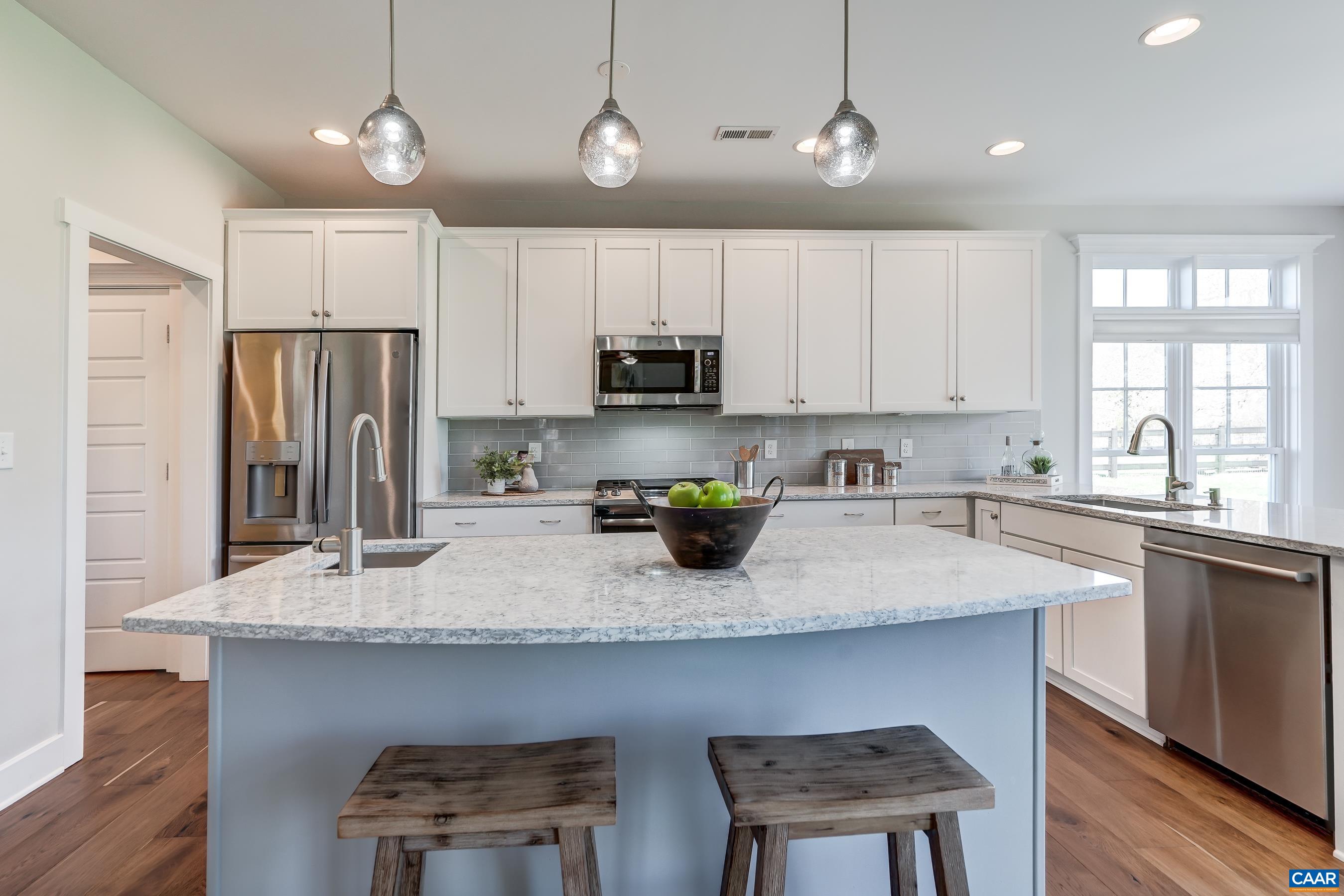 7659 BIRCHWOOD HILL RD