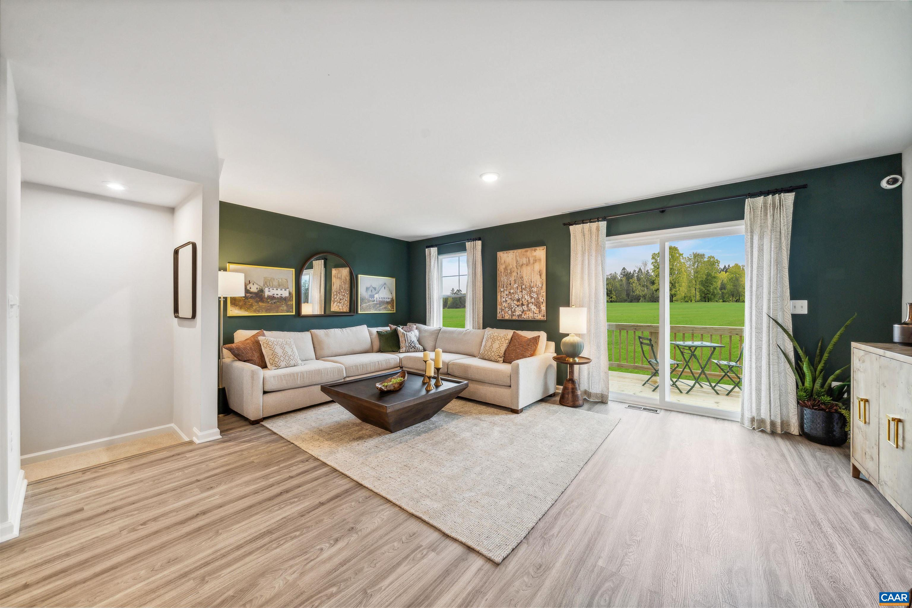 77 LAURIN ST Unit: 38