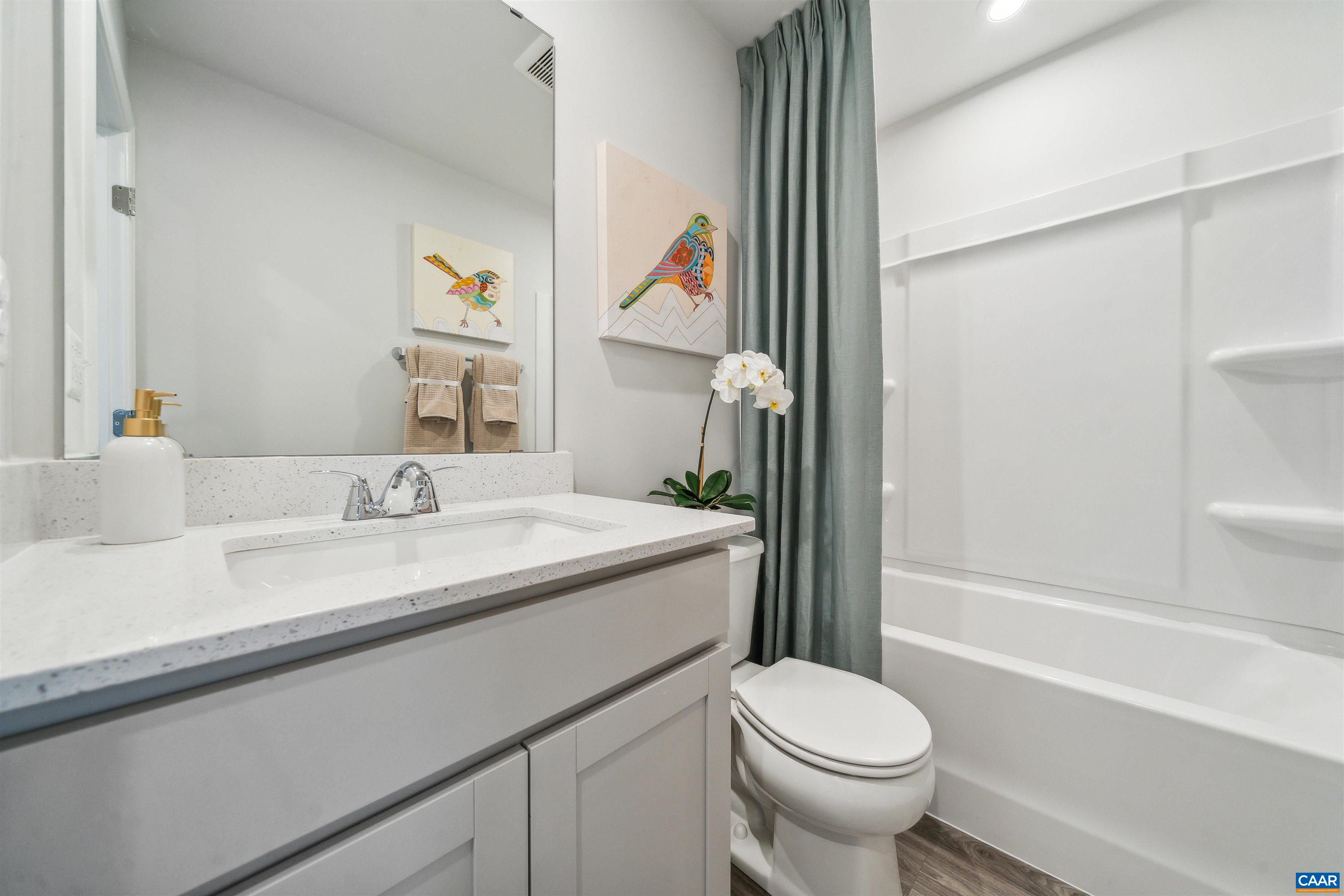 77 LAURIN ST Unit: 38